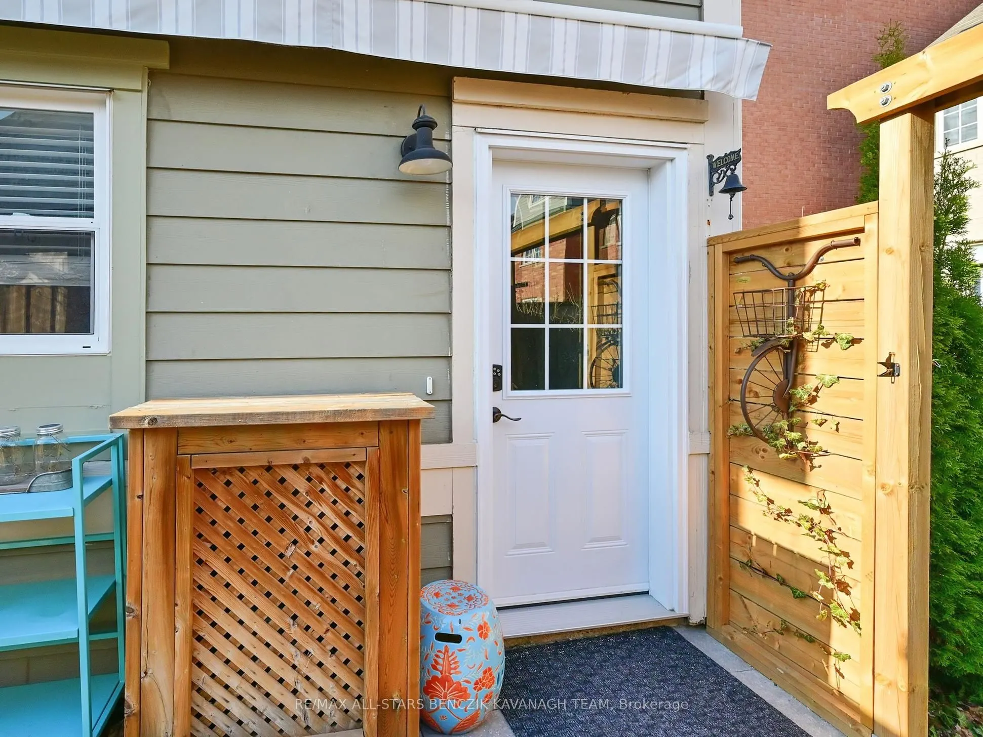 590 Country Glen Road