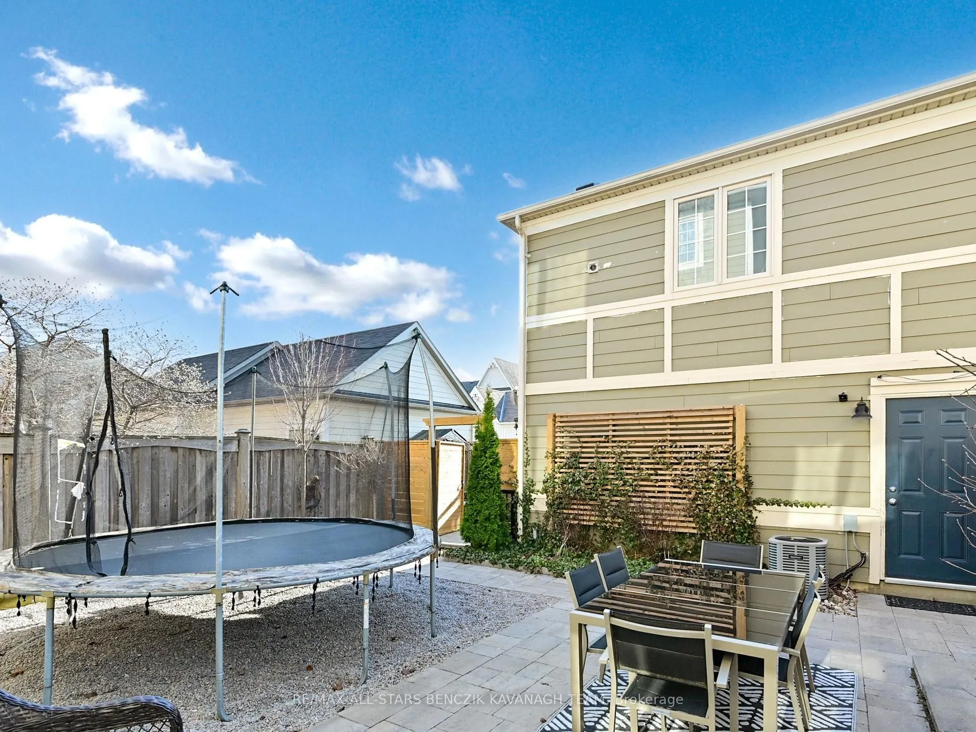 590 Country Glen Road