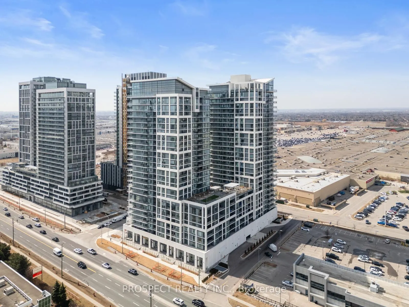 9000 Jane Street, #708