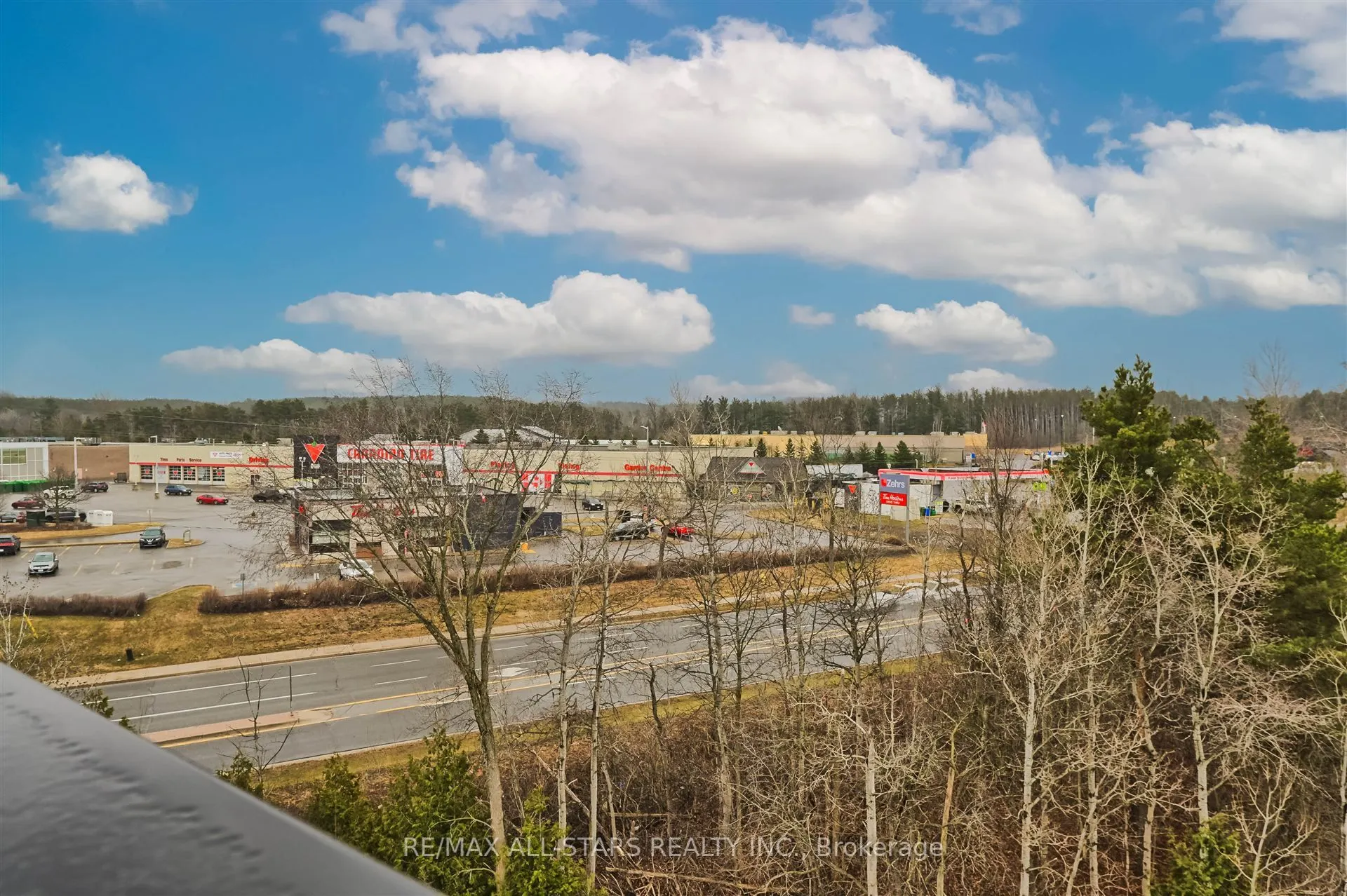 164 Cemetery Road, #301