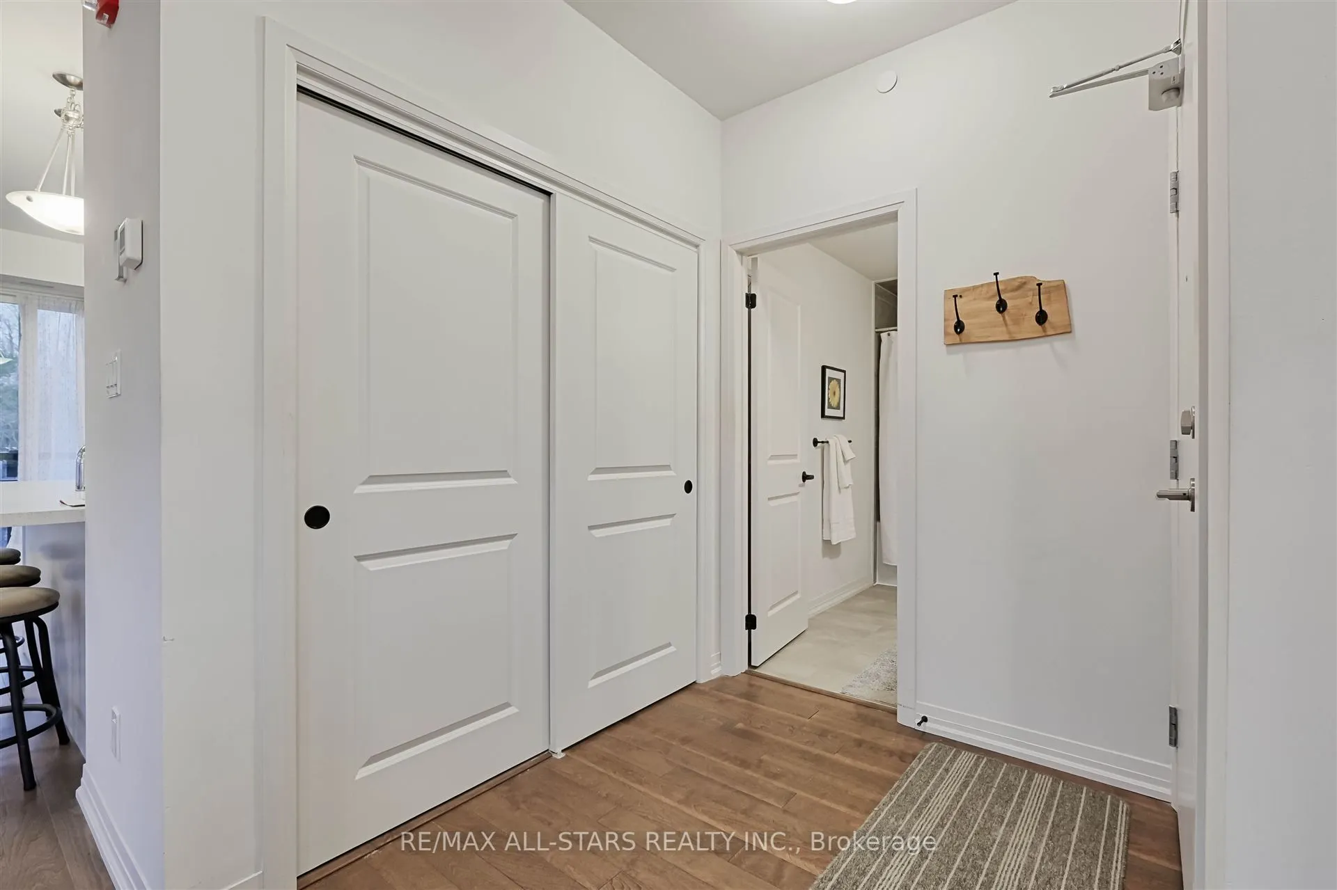 164 Cemetery Road, #301