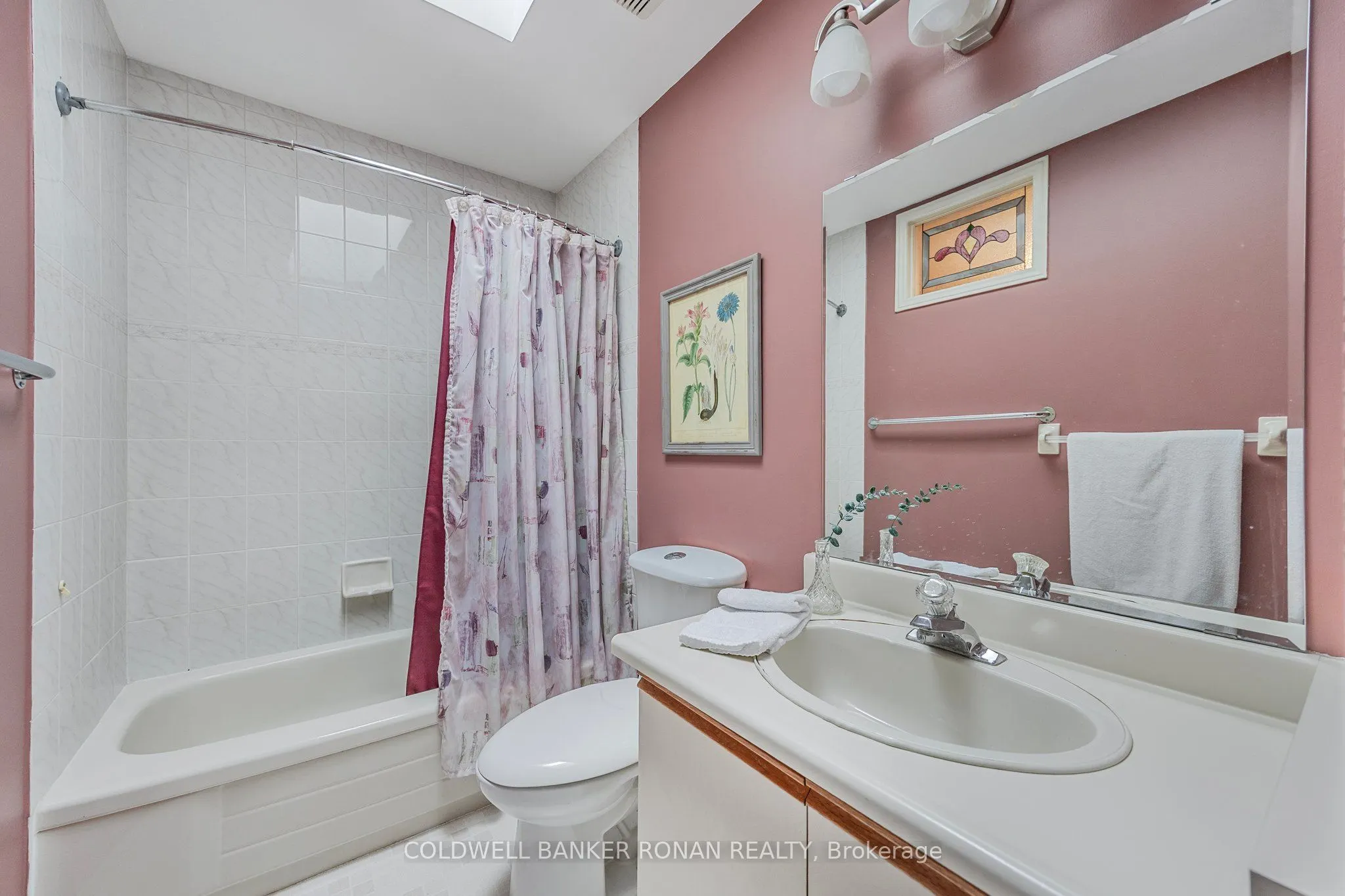 14 Albert Street E