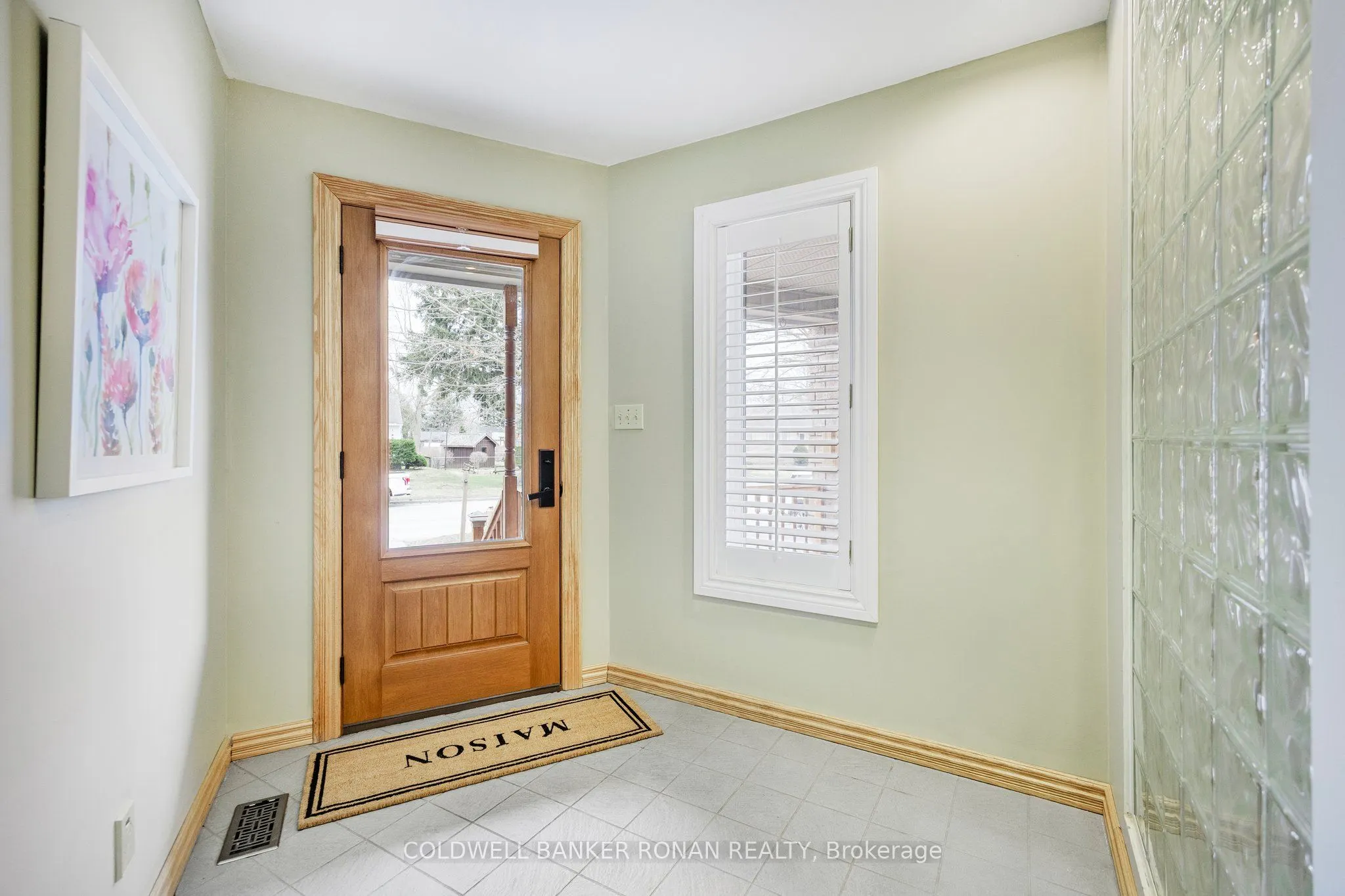 14 Albert Street E
