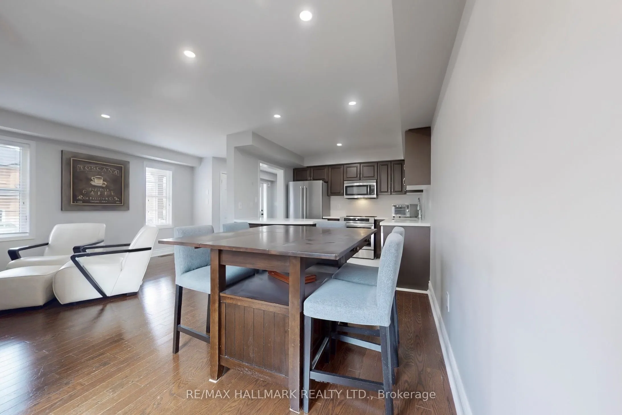 331 Davos Road