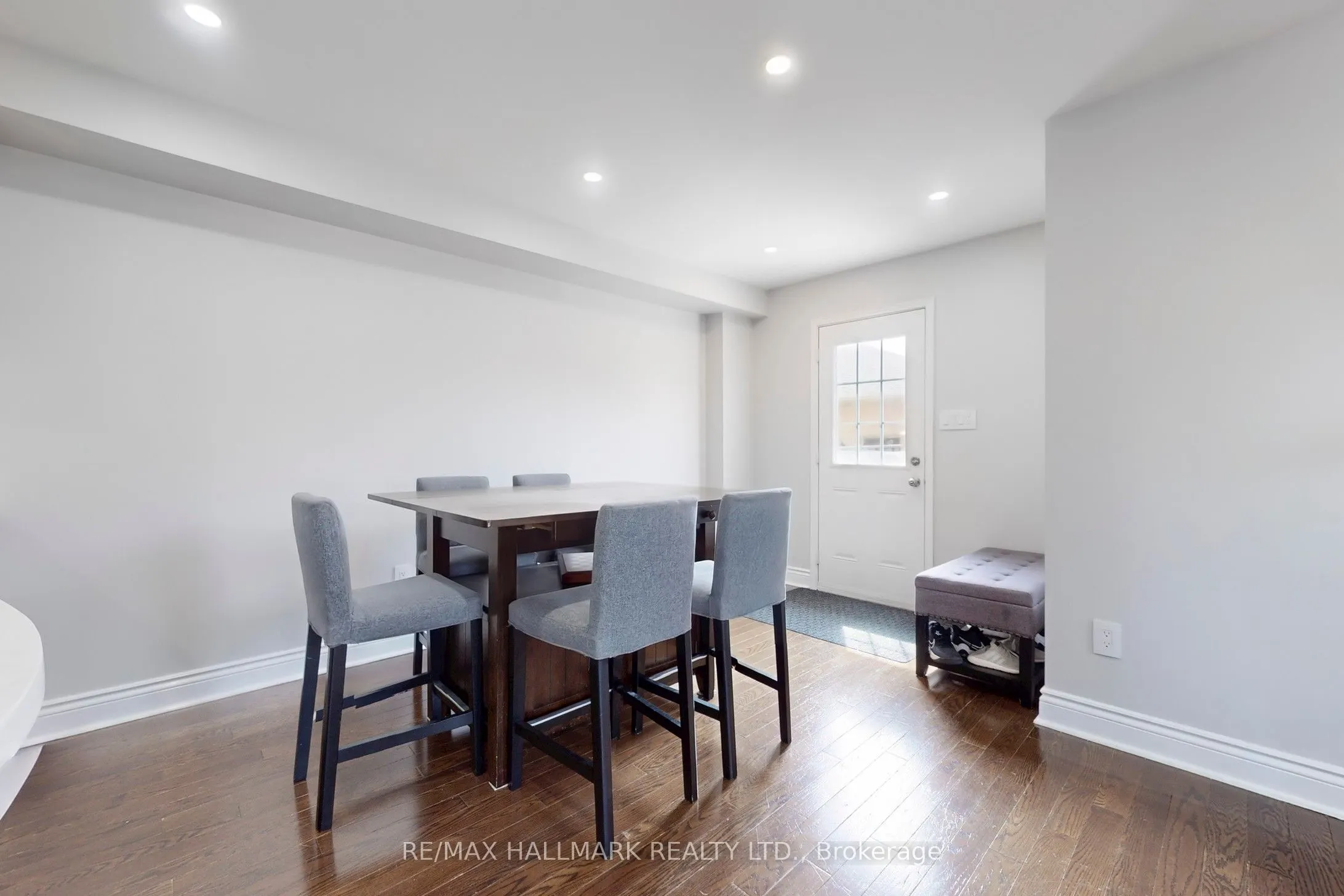 331 Davos Road