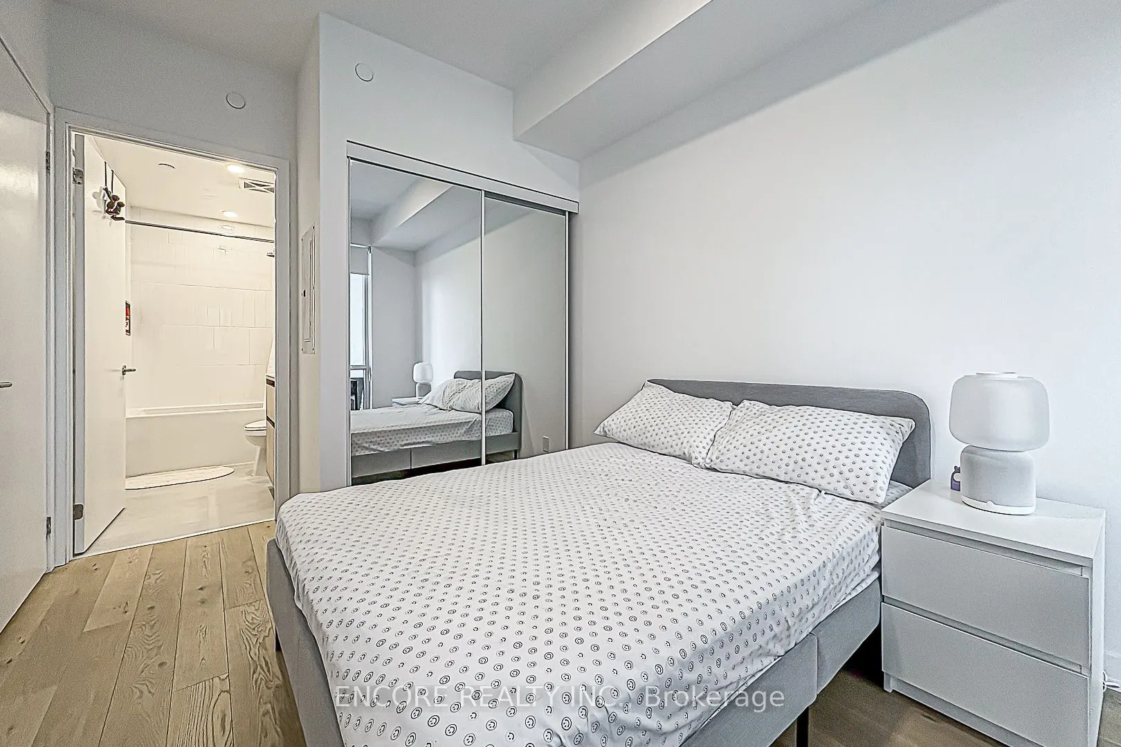 7950 Bathurst Street, #B0502