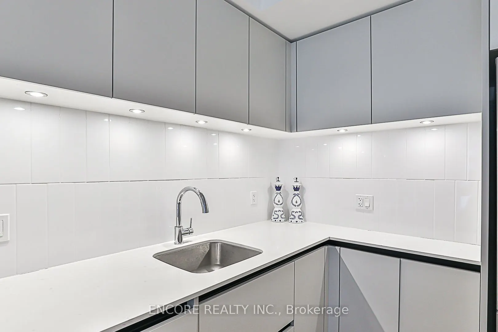 7950 Bathurst Street, #B0502