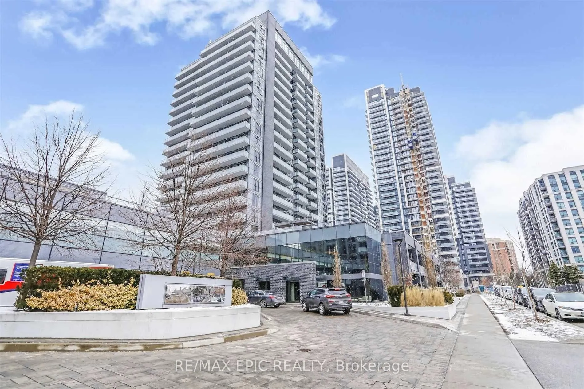 65 Oneida Crescent, #1507
