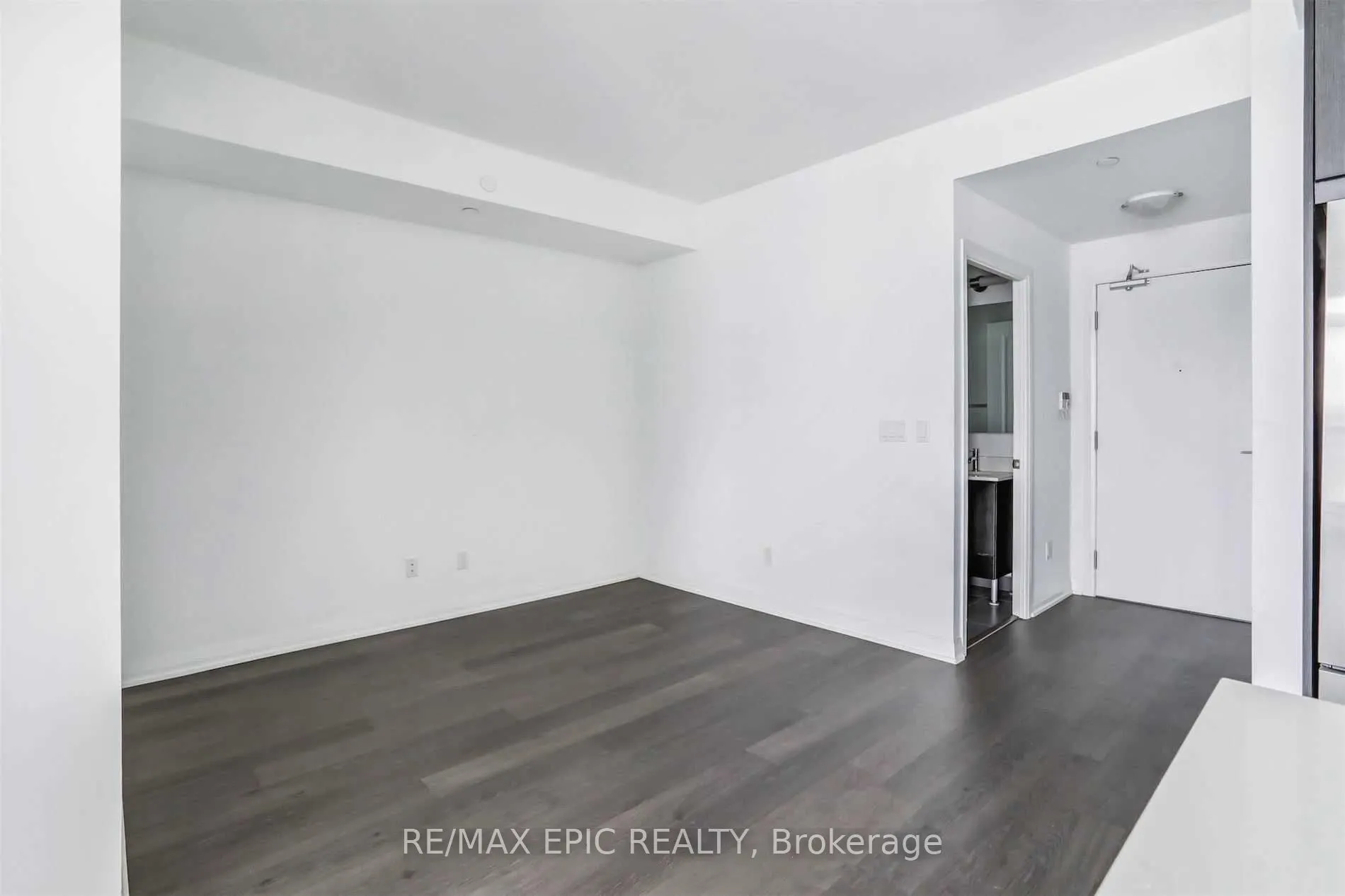65 Oneida Crescent, #1507