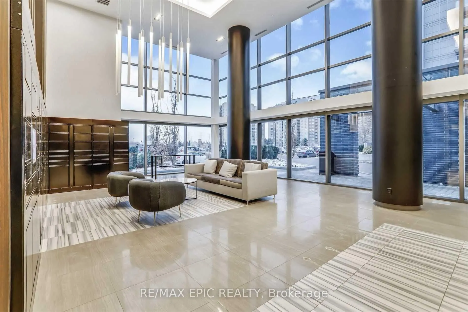 65 Oneida Crescent, #1507