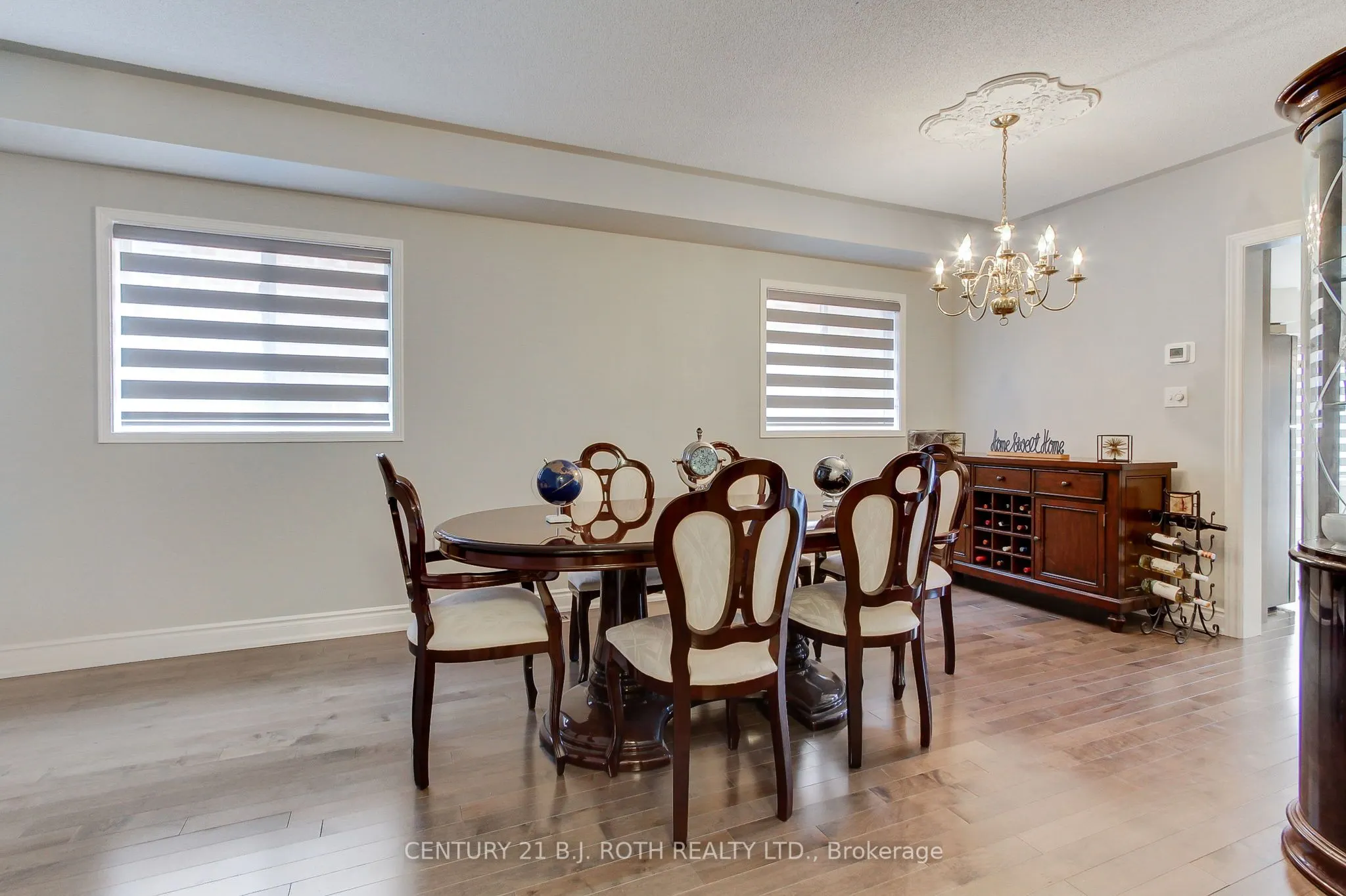 484 Menczel Crescent