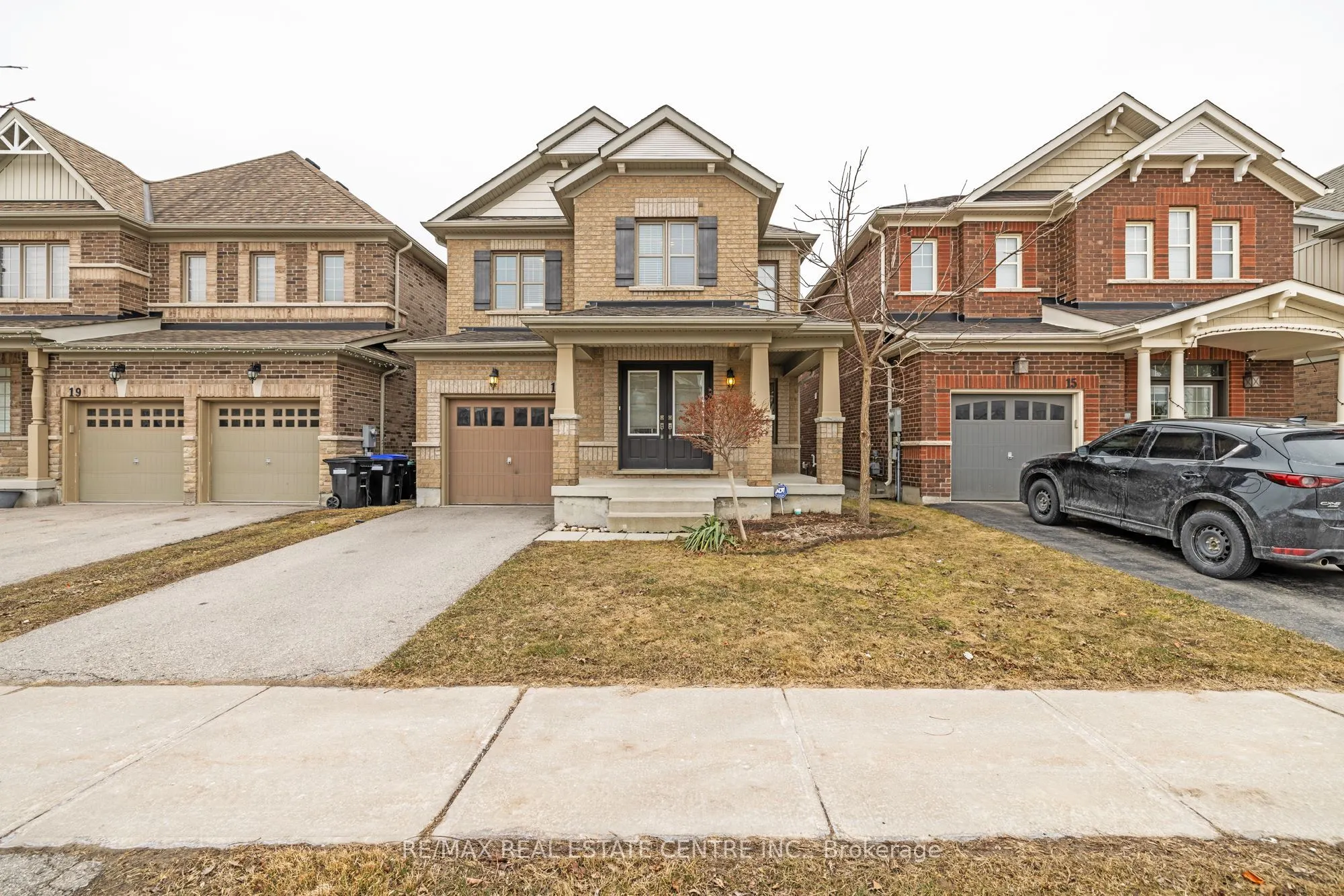 17 treetops Boulevard