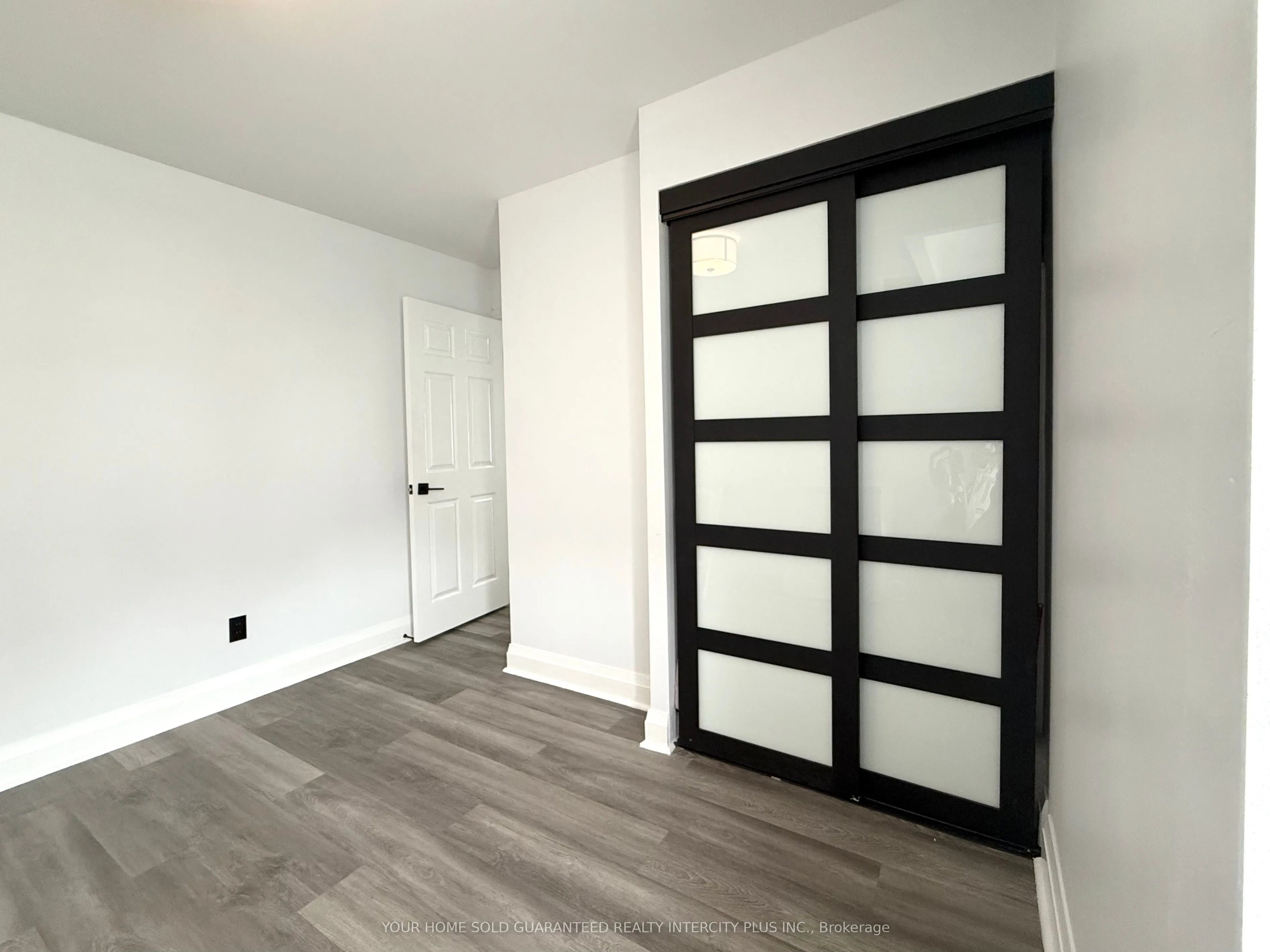 121 Woodbridge Avenue, #313