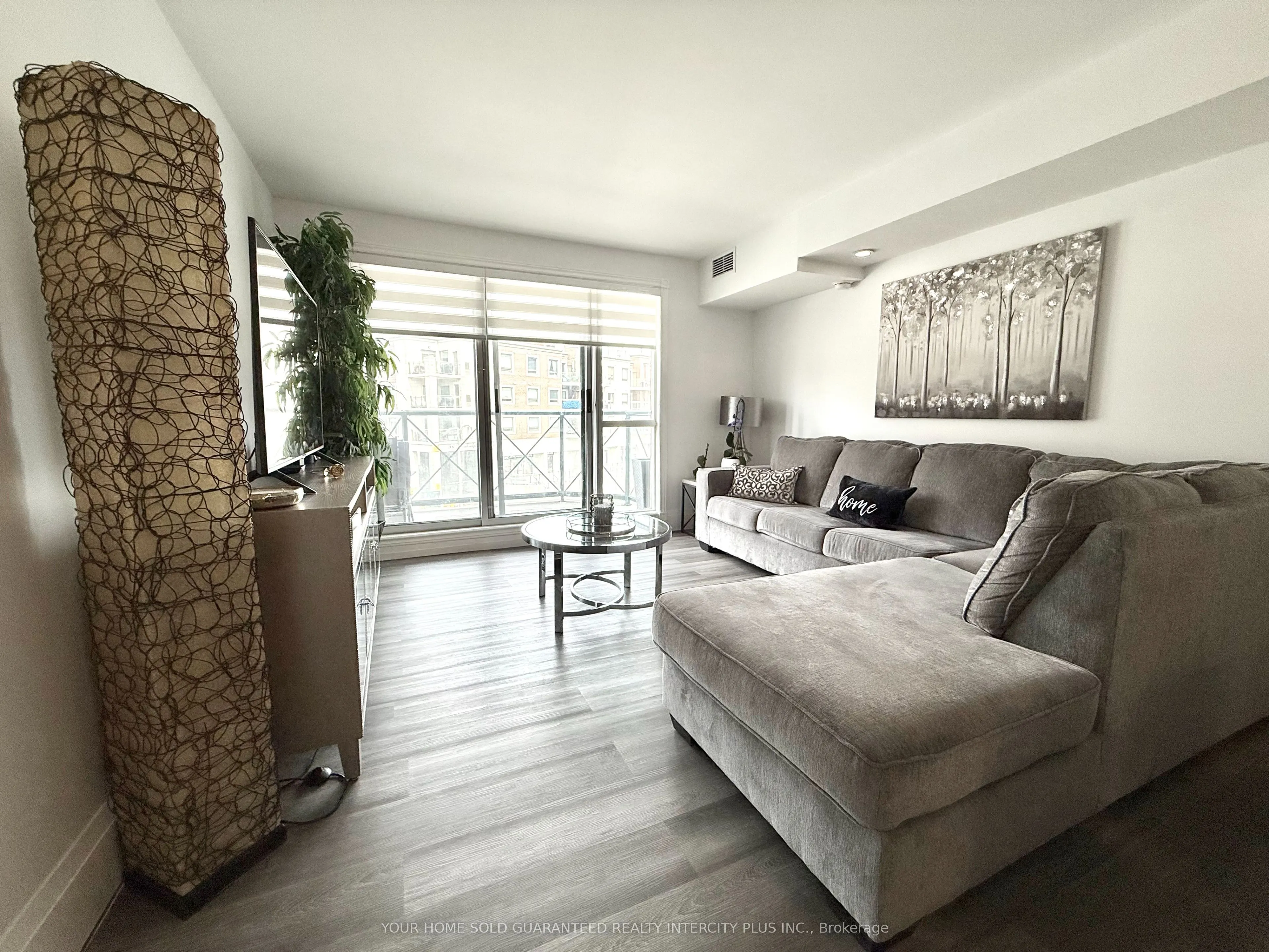 121 Woodbridge Avenue, #313