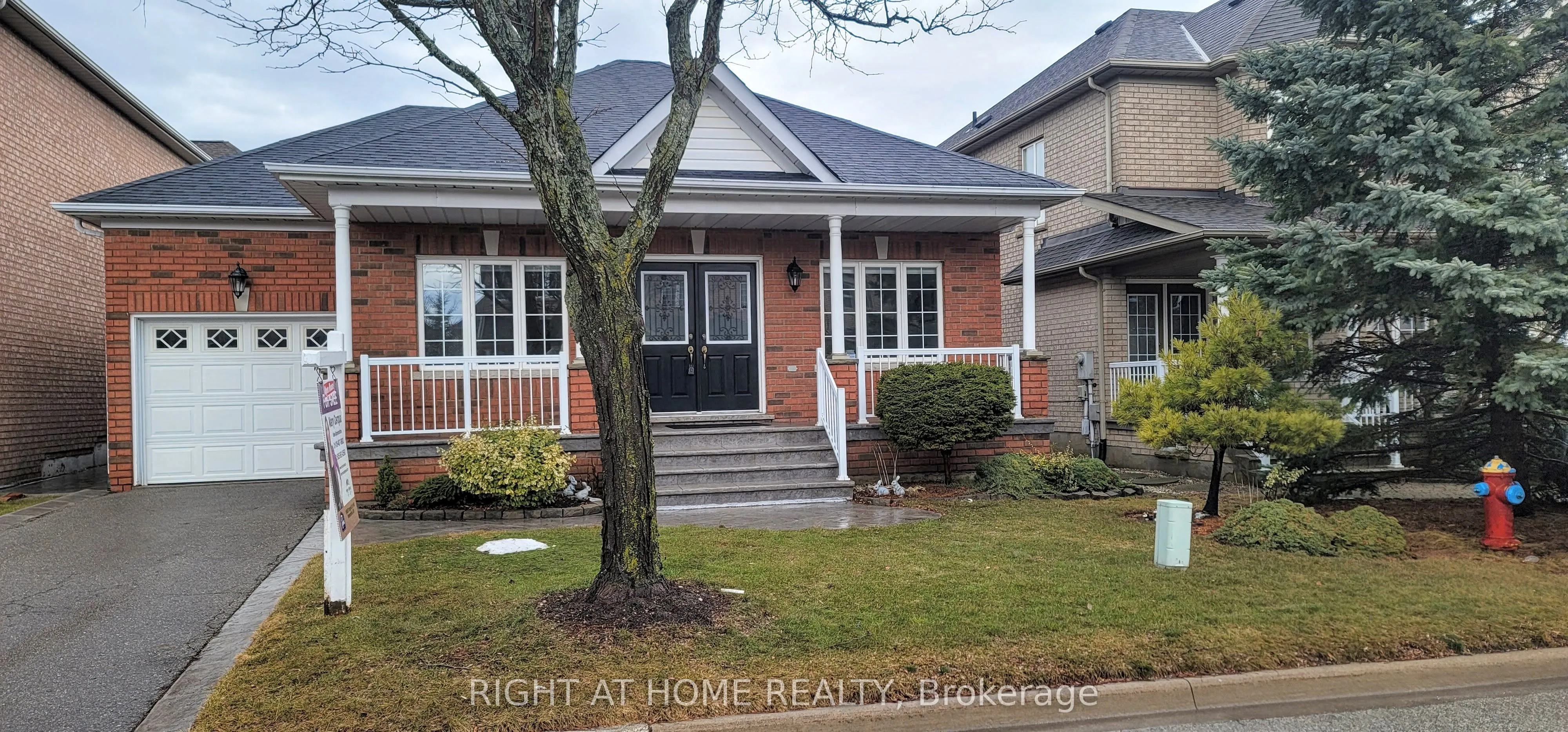 61 Palisade Crescent
