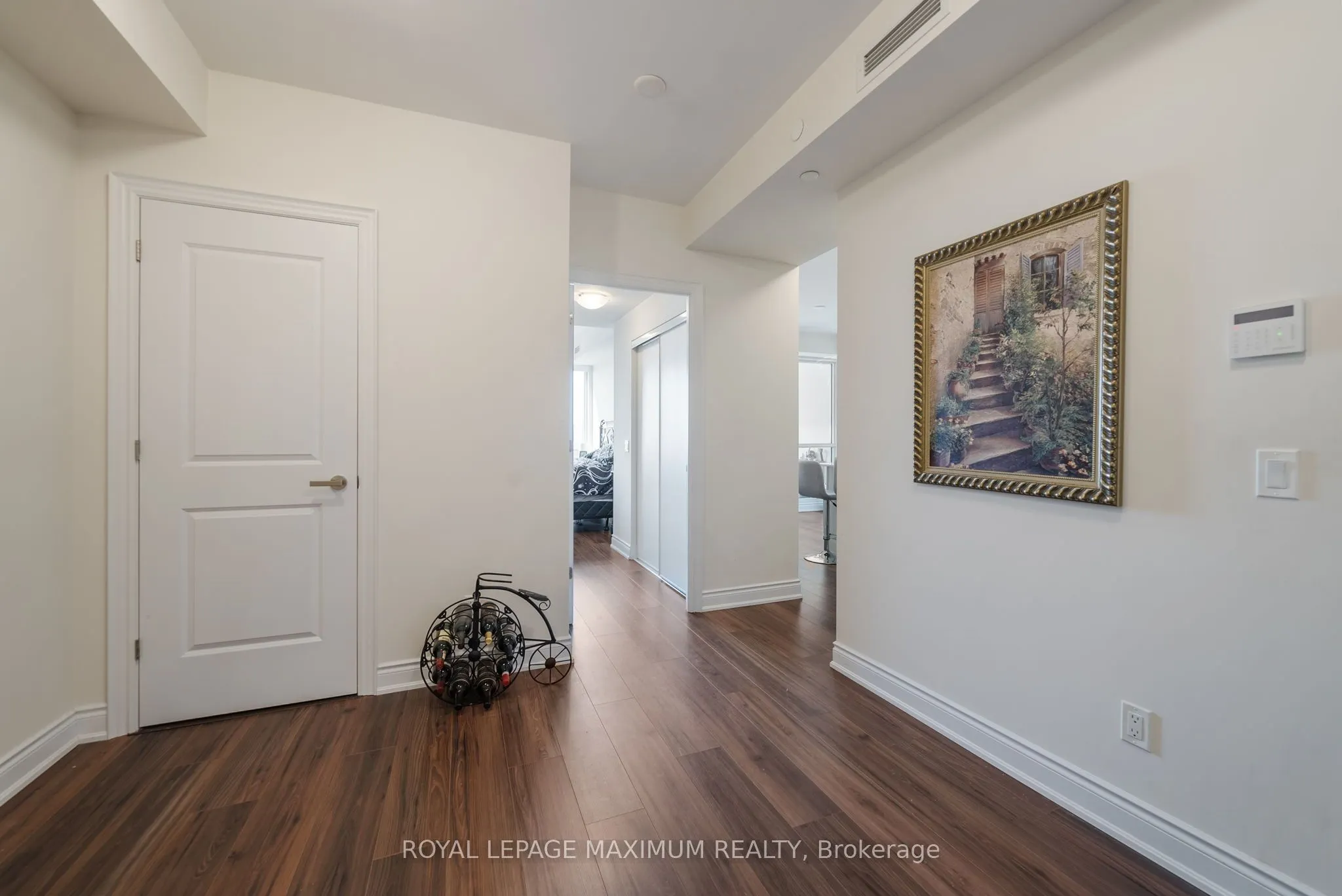 9075 Jane Street #1804
