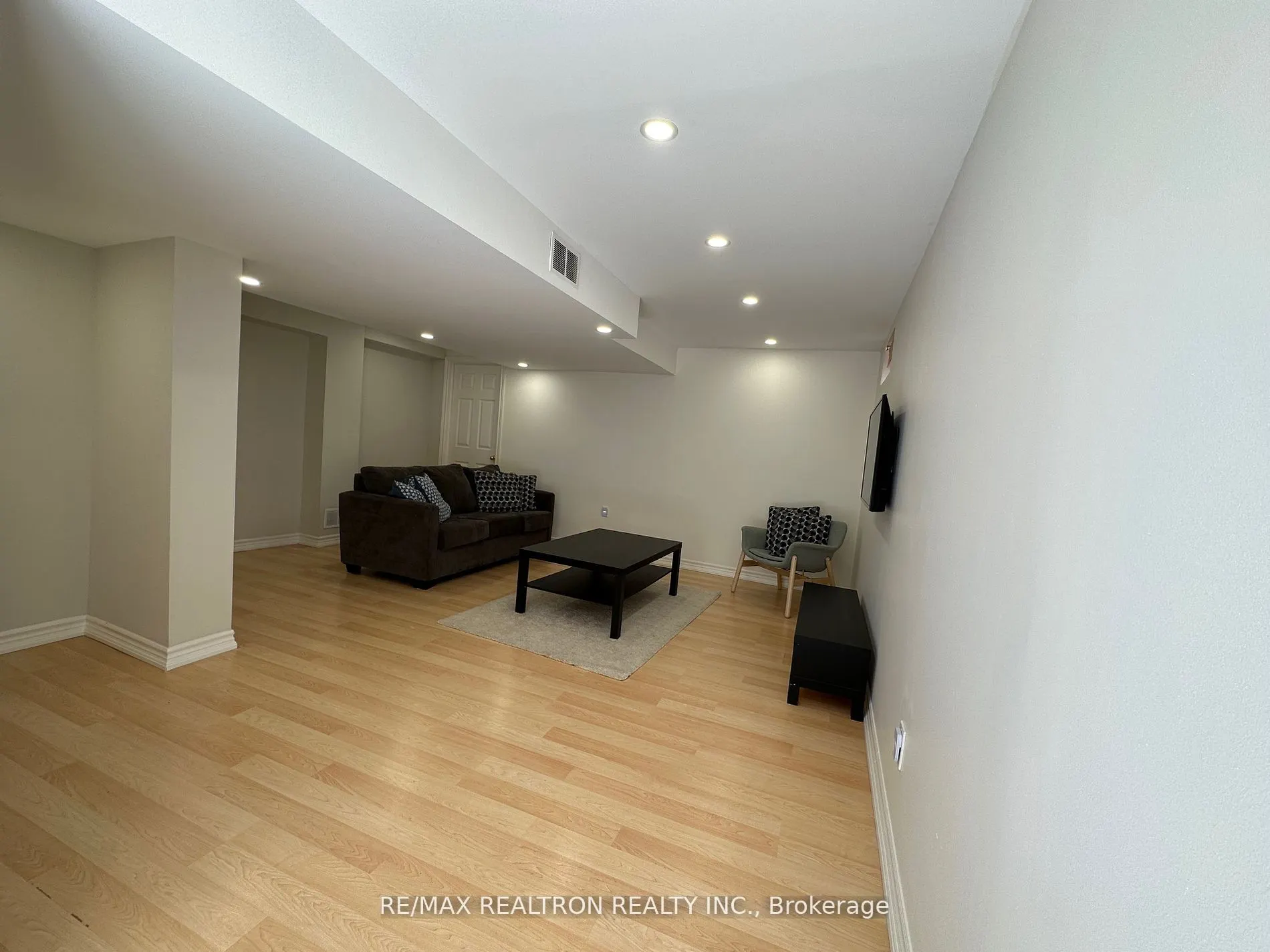 3 Lisa Brown Court