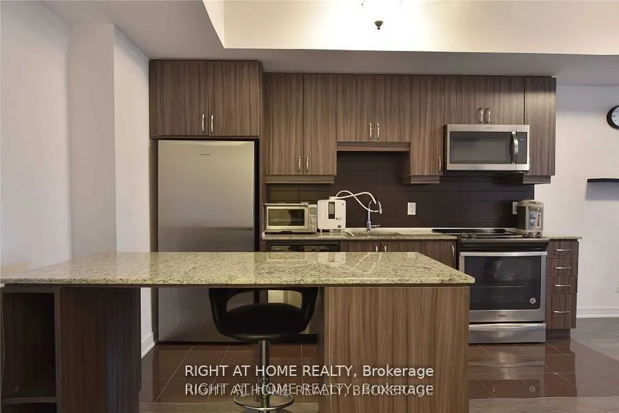 9199 Yonge Street, #517