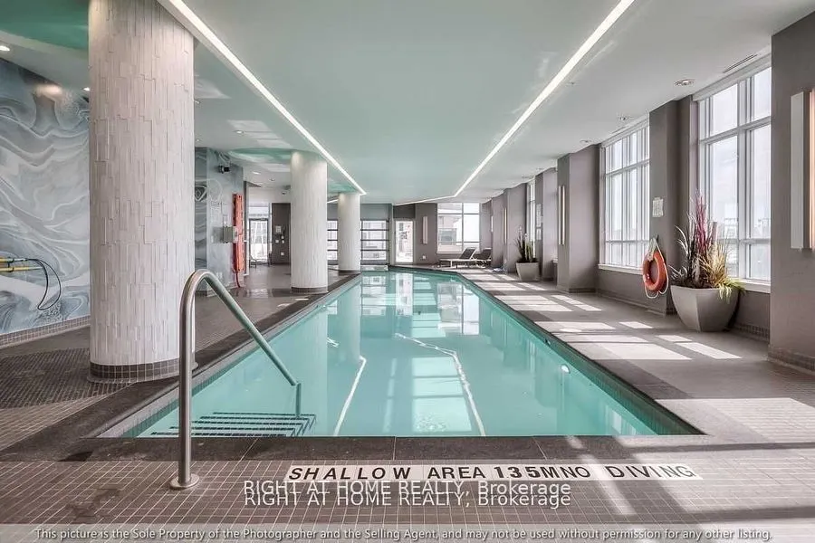 9199 Yonge Street, #517