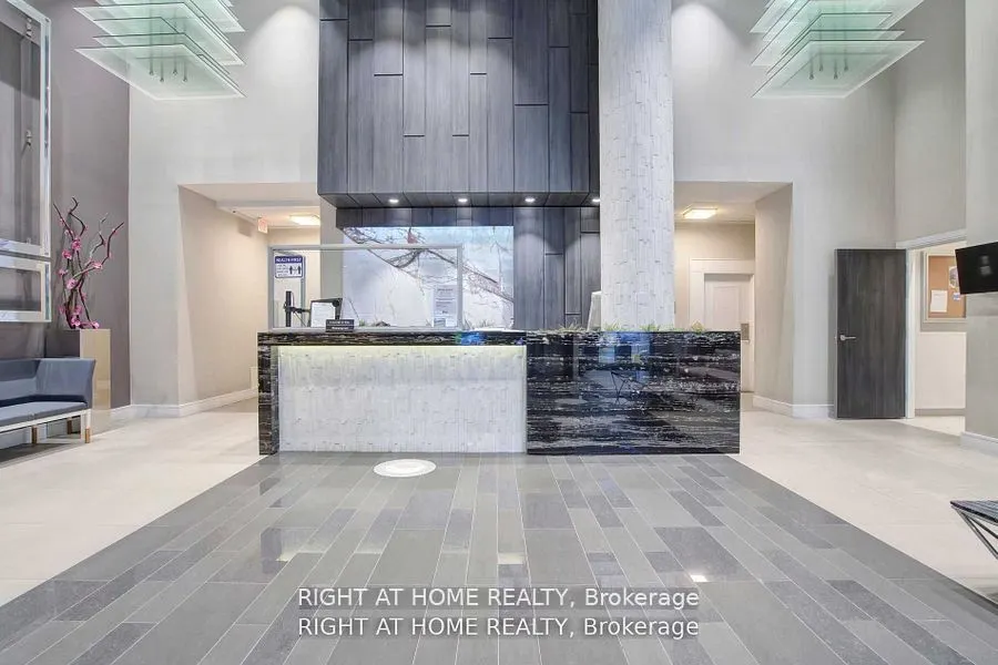 9199 Yonge Street, #517