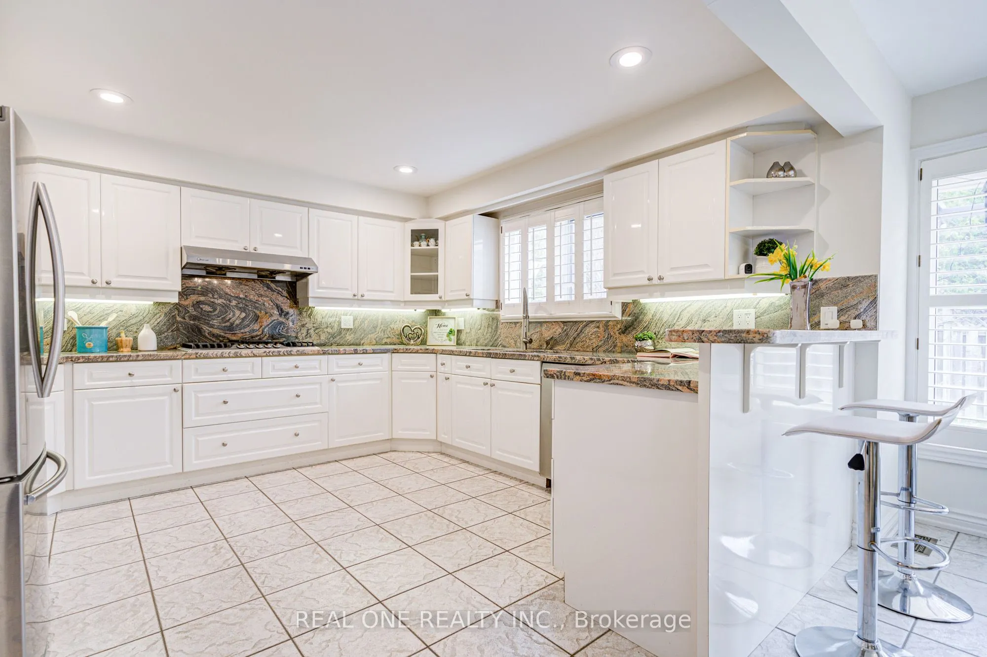 27 Binscarth Crescent