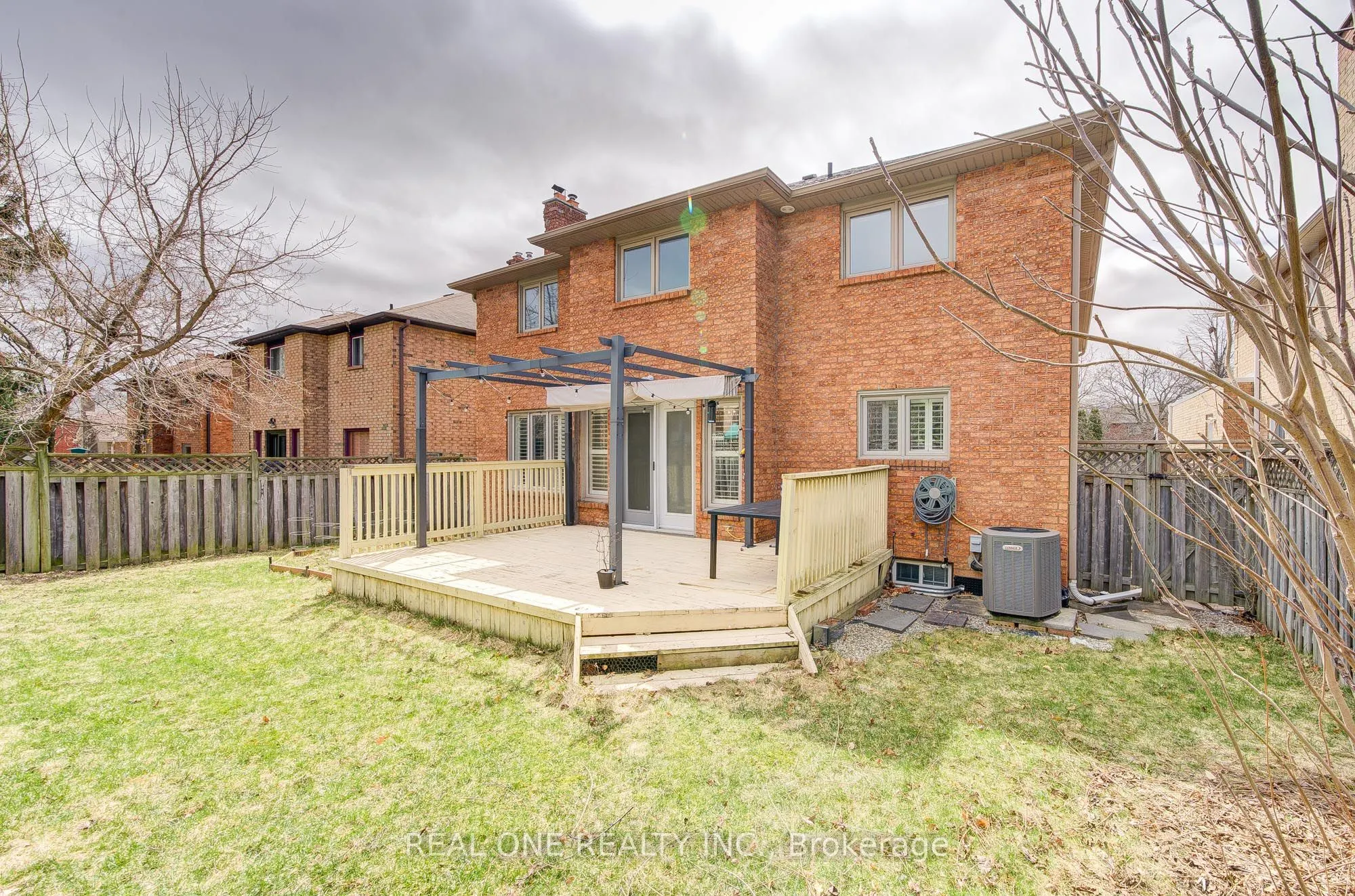 27 Binscarth Crescent