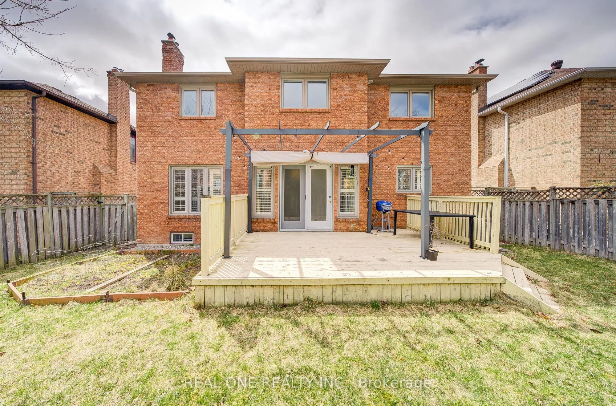 27 Binscarth Crescent