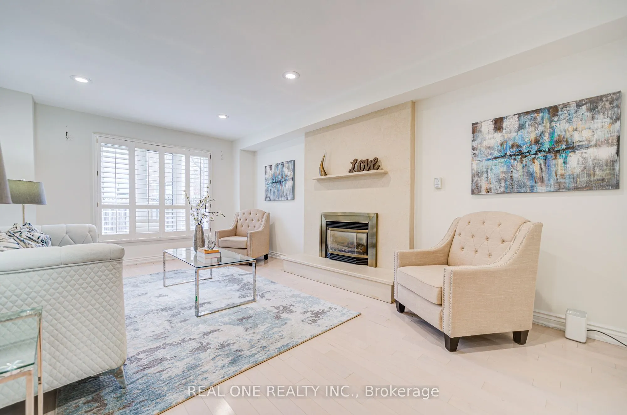 27 Binscarth Crescent