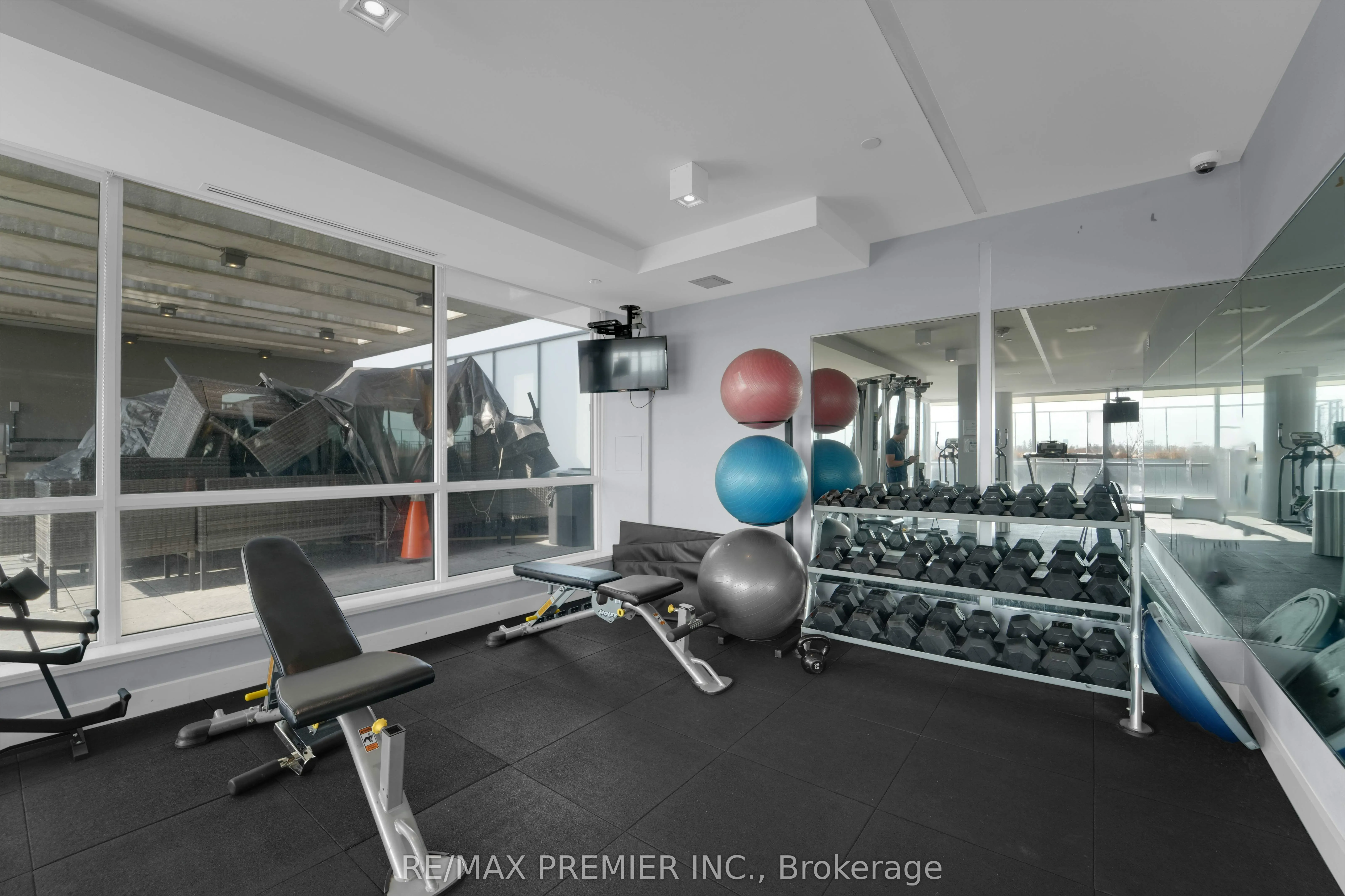 4800 Highway 7, #426