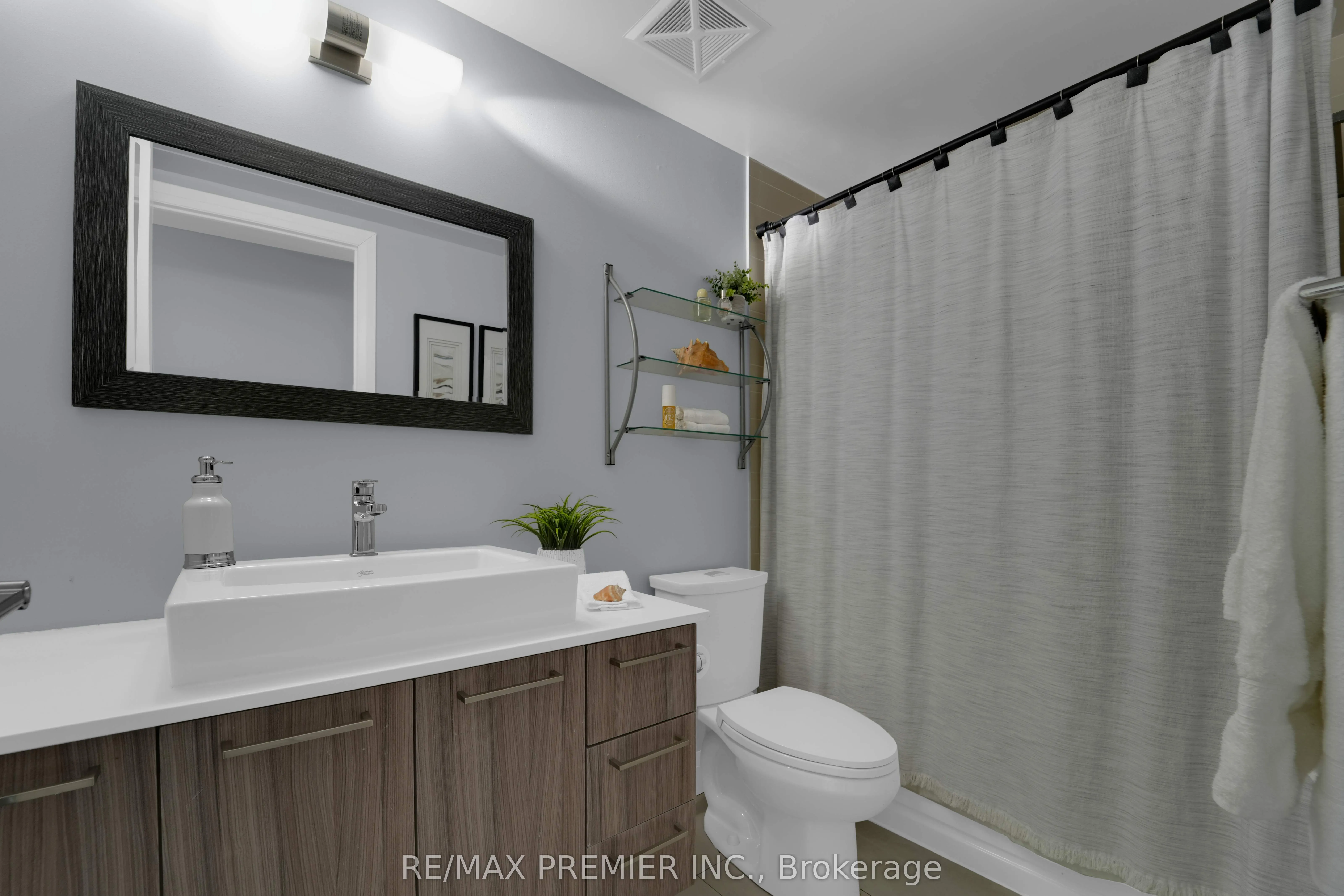 4800 Highway 7, #426