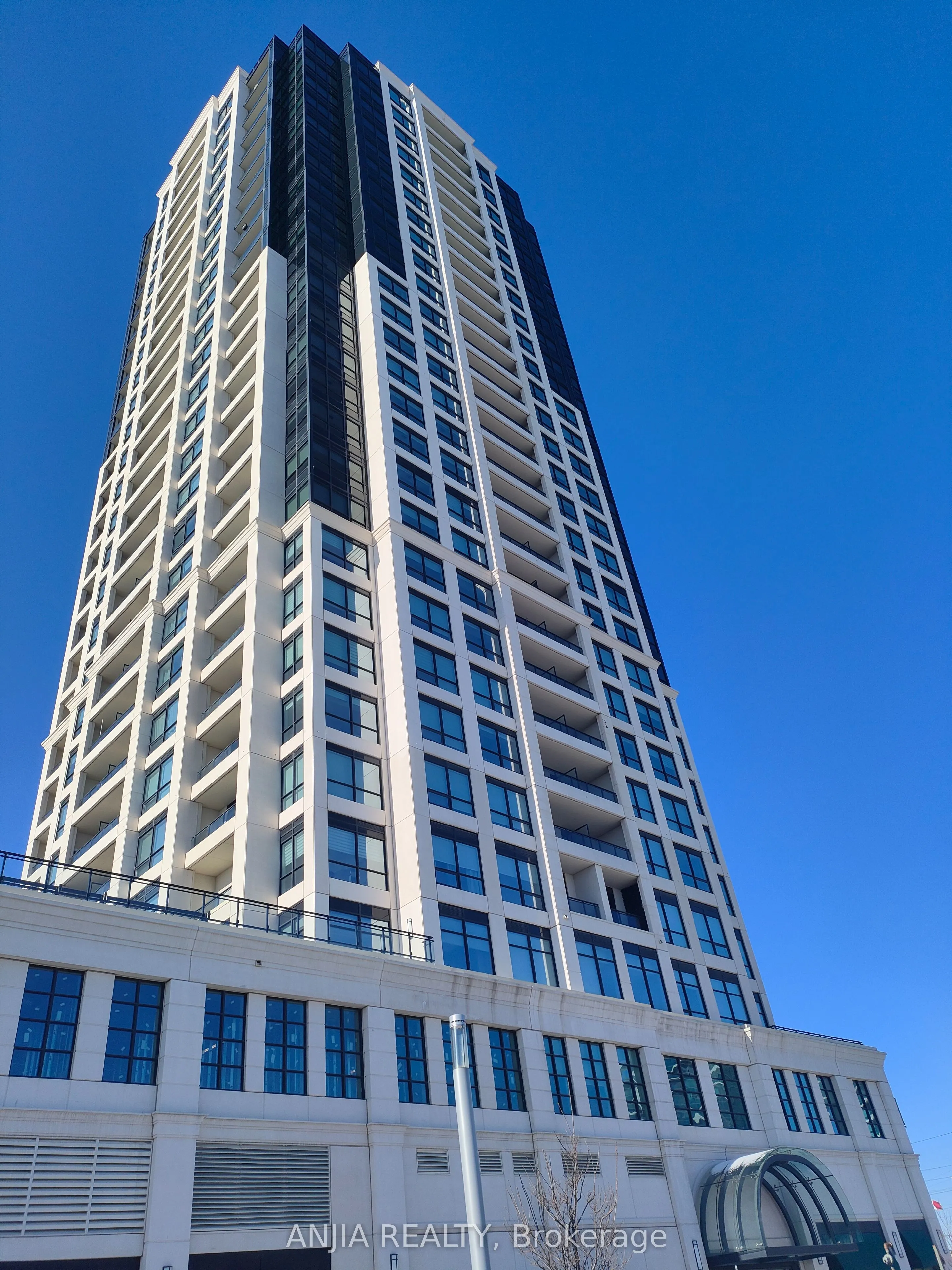 1 Grandview Avenue, #1703