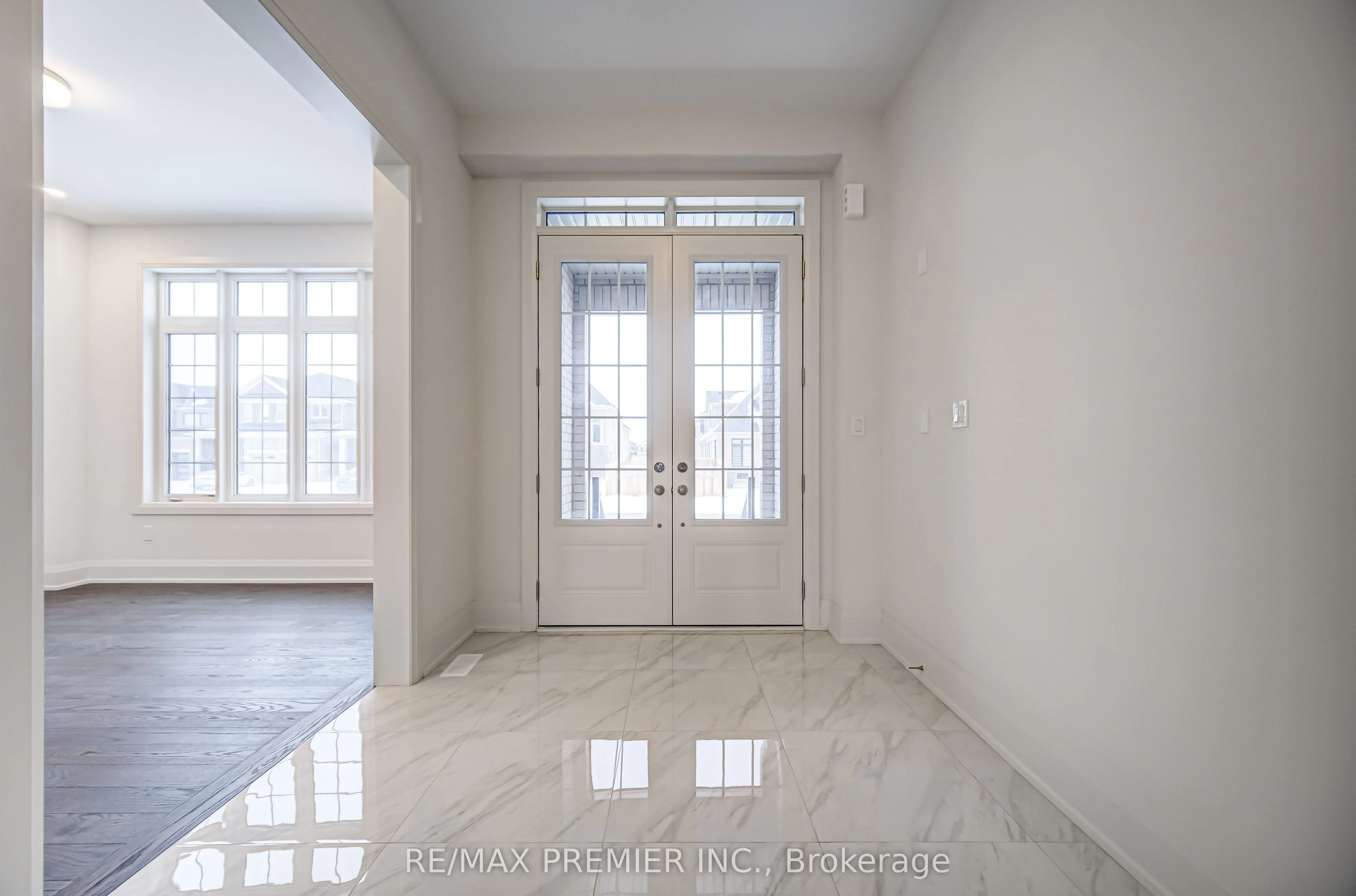31 Bayberry Drive E