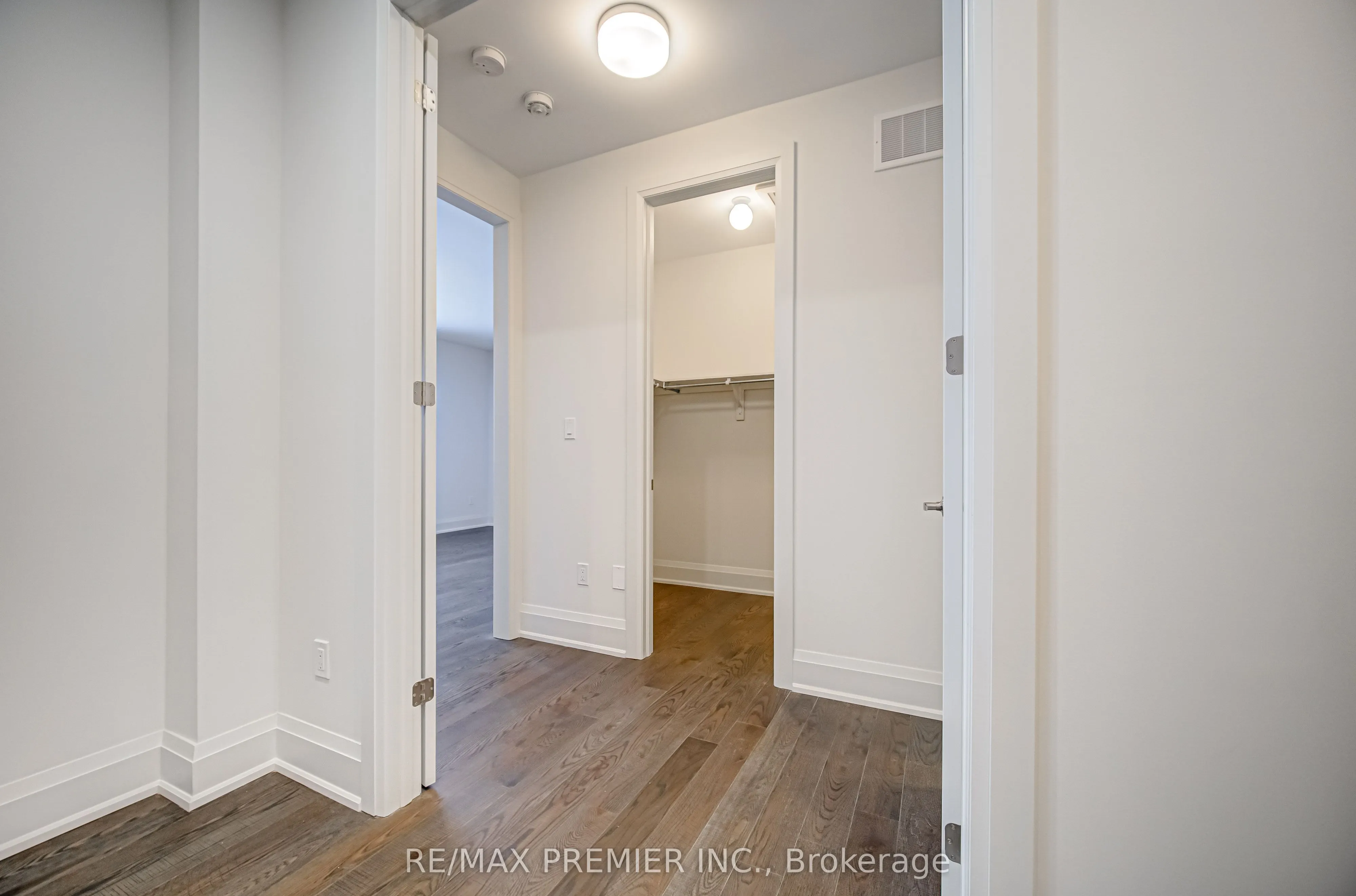 31 Bayberry Drive E