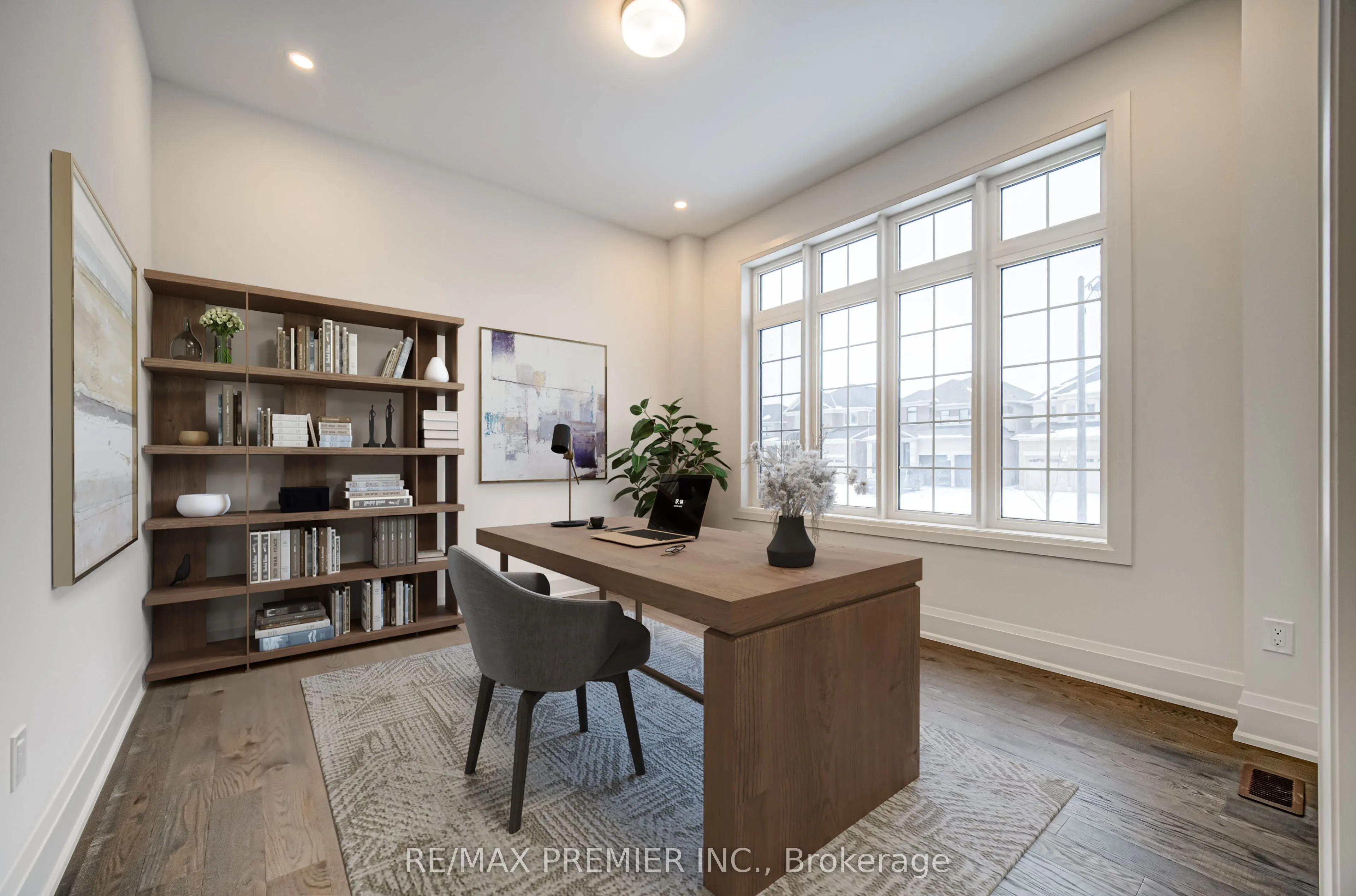 31 Bayberry Drive E