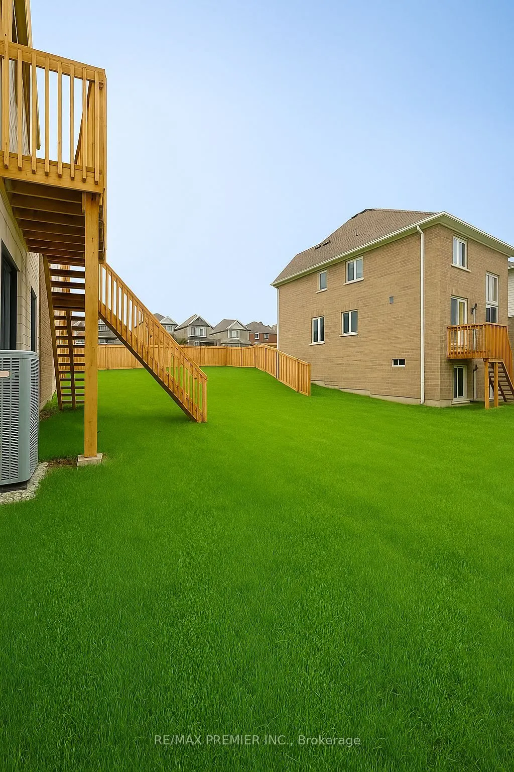 31 Bayberry Drive E