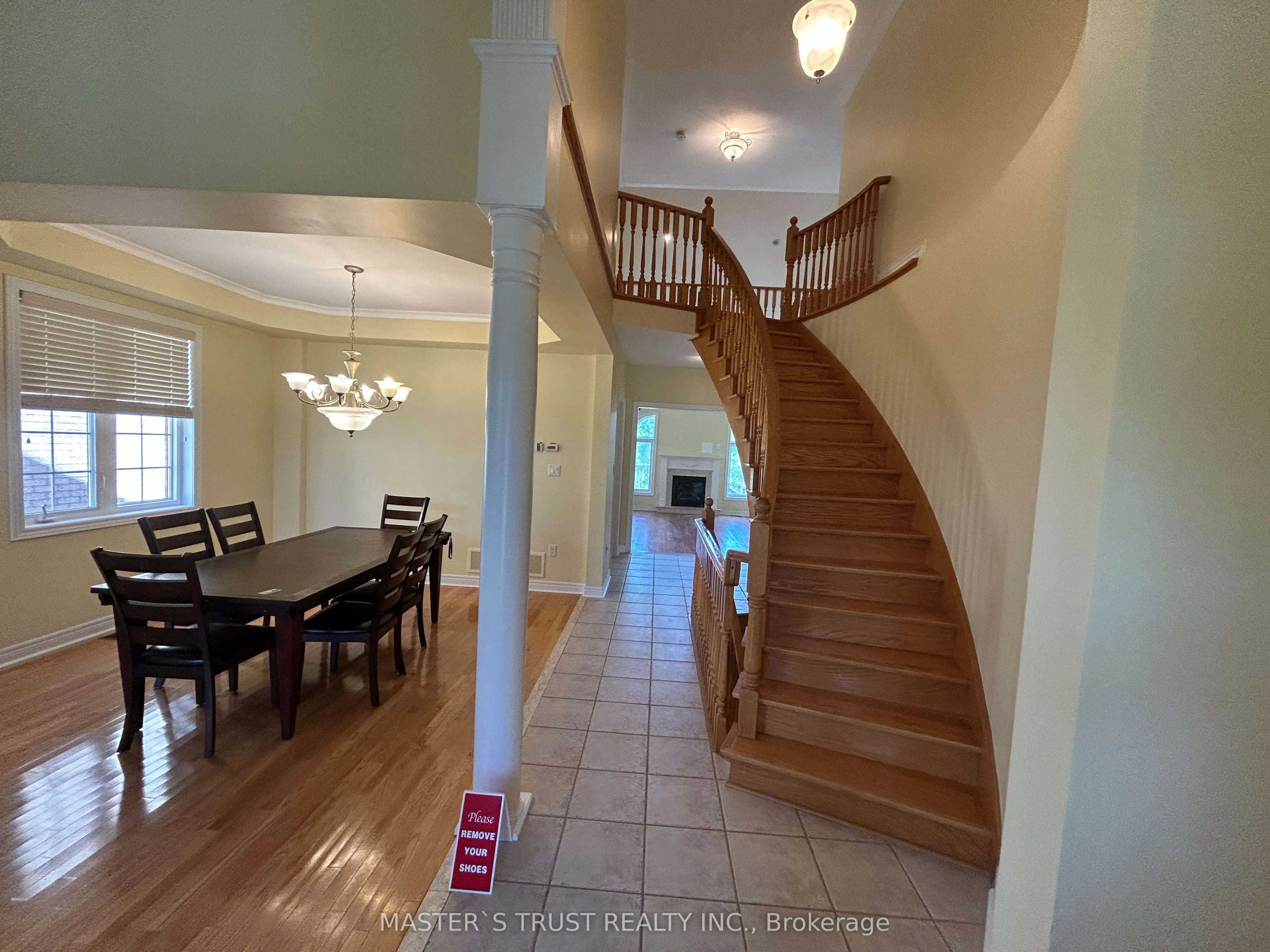 35 Grange Drive