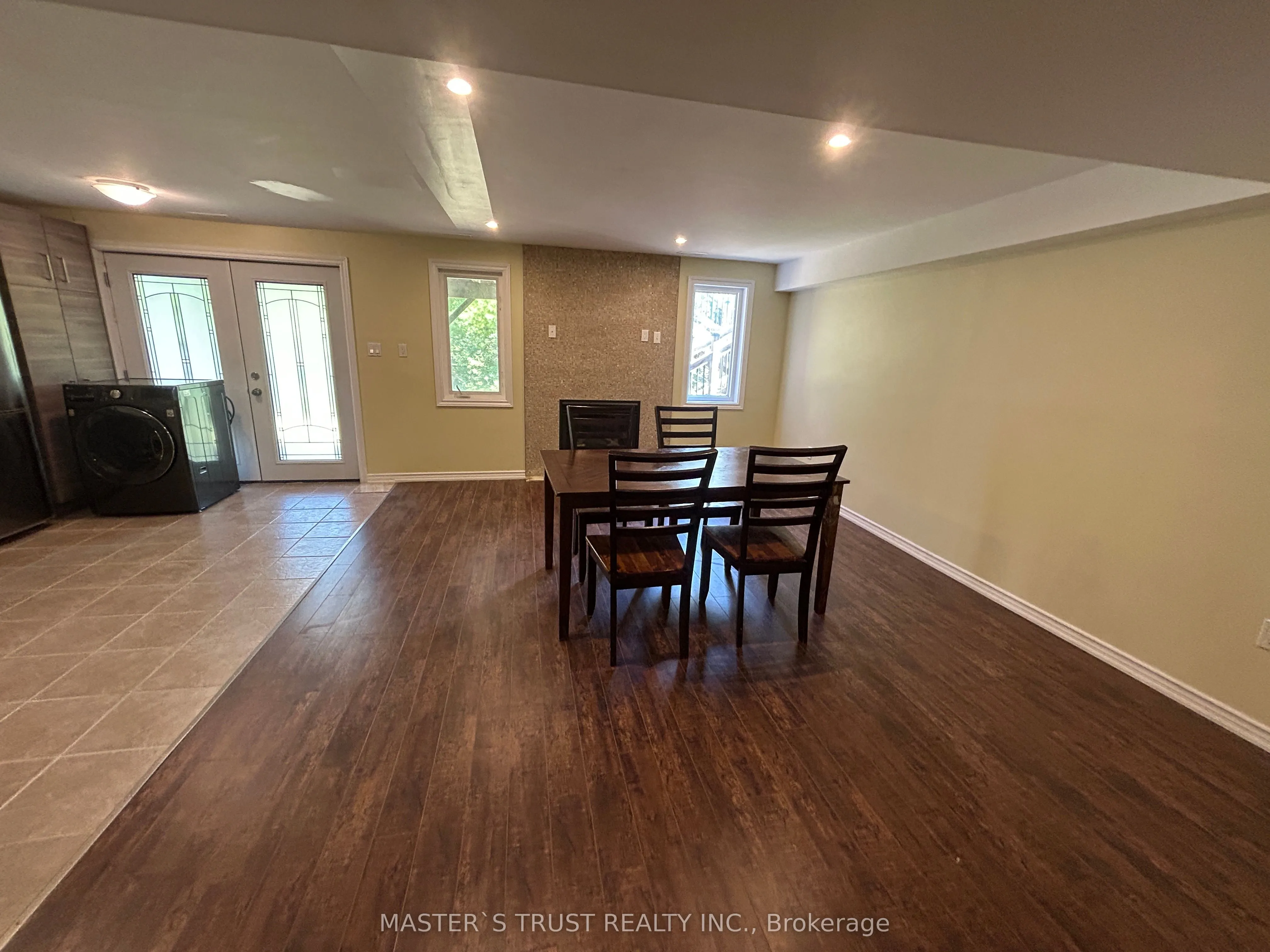 35 Grange Drive