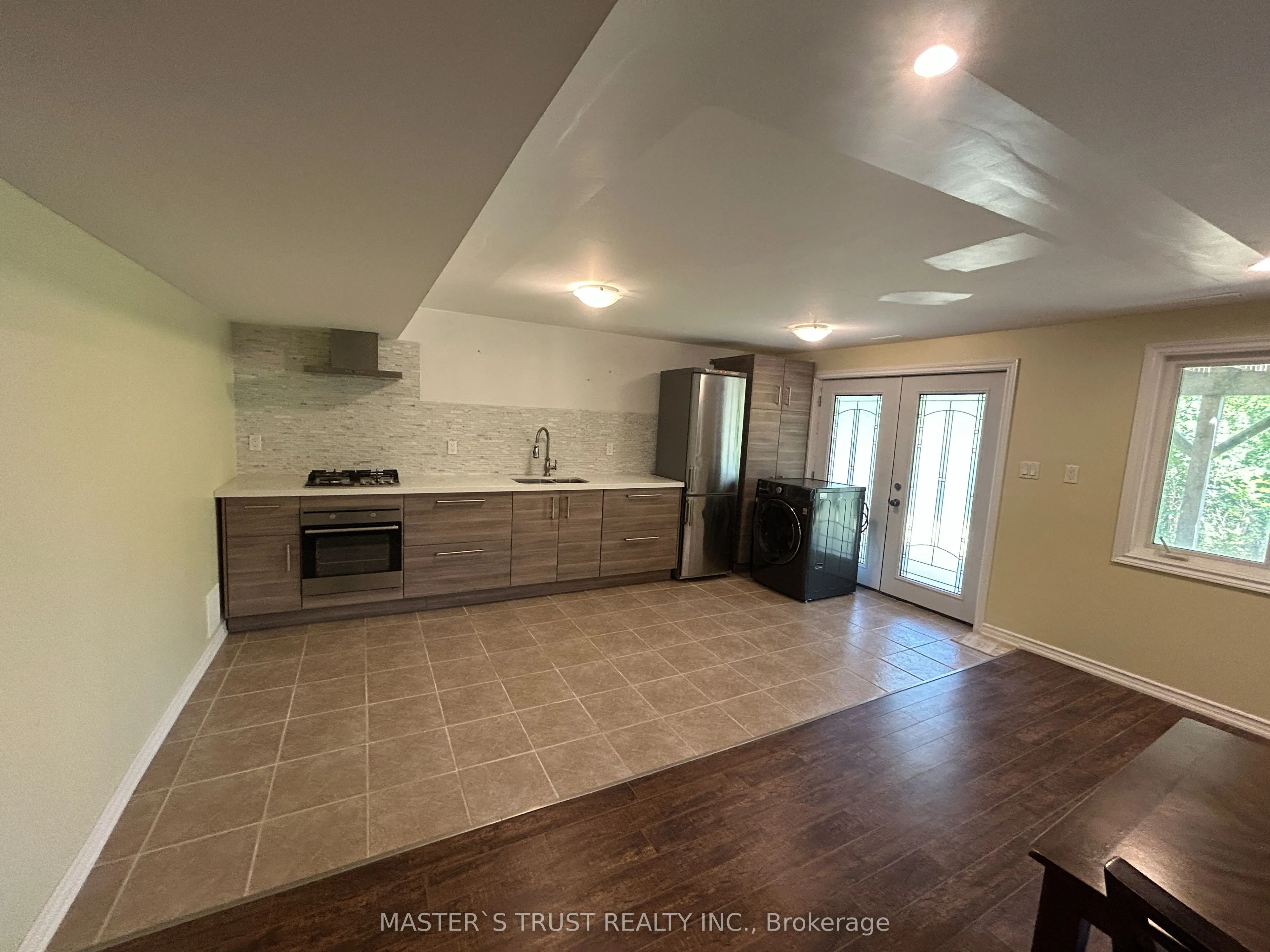 35 Grange Drive