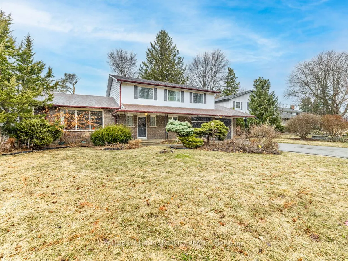 10 Hawthorne Lane