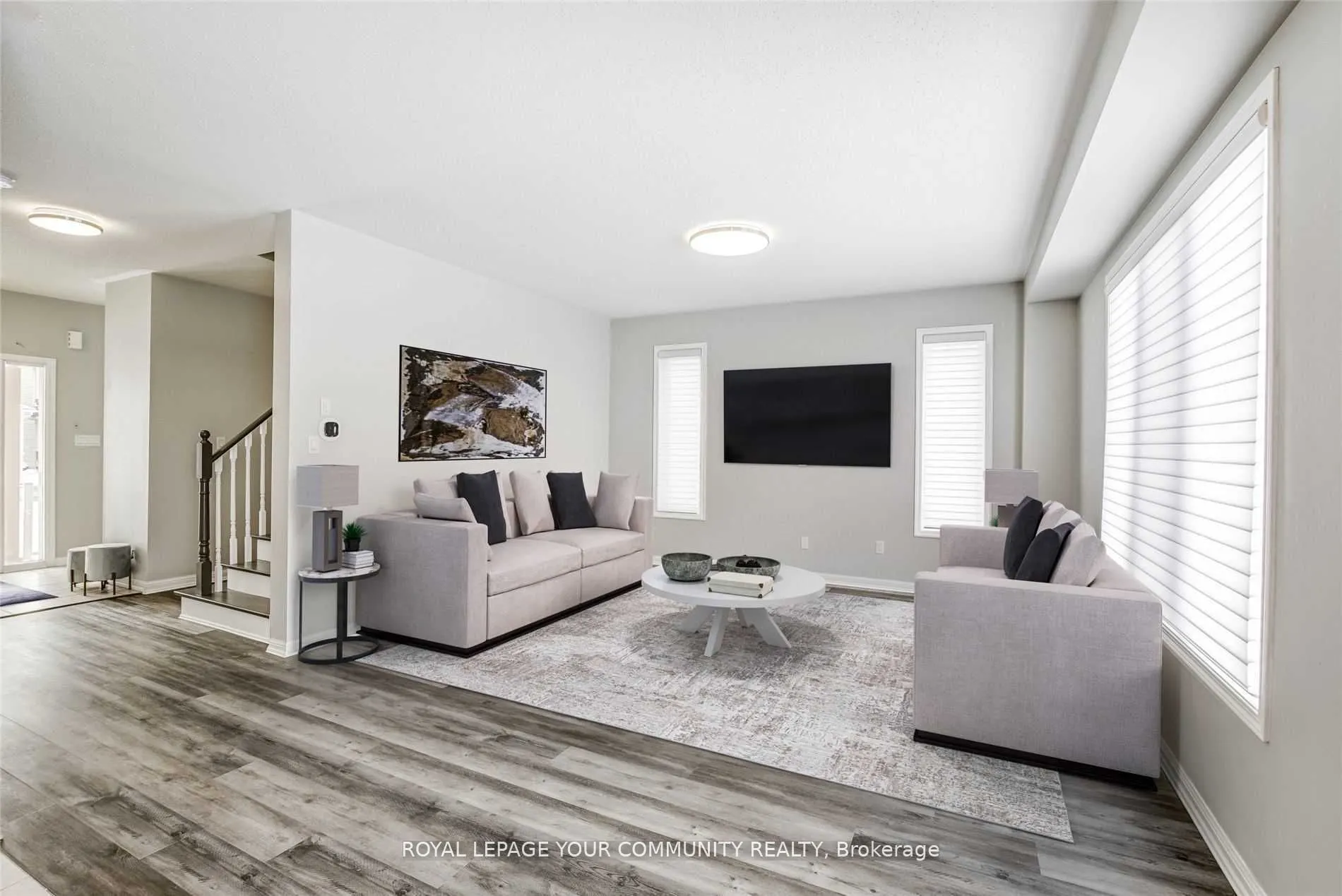 16 Don Hadden Crescent