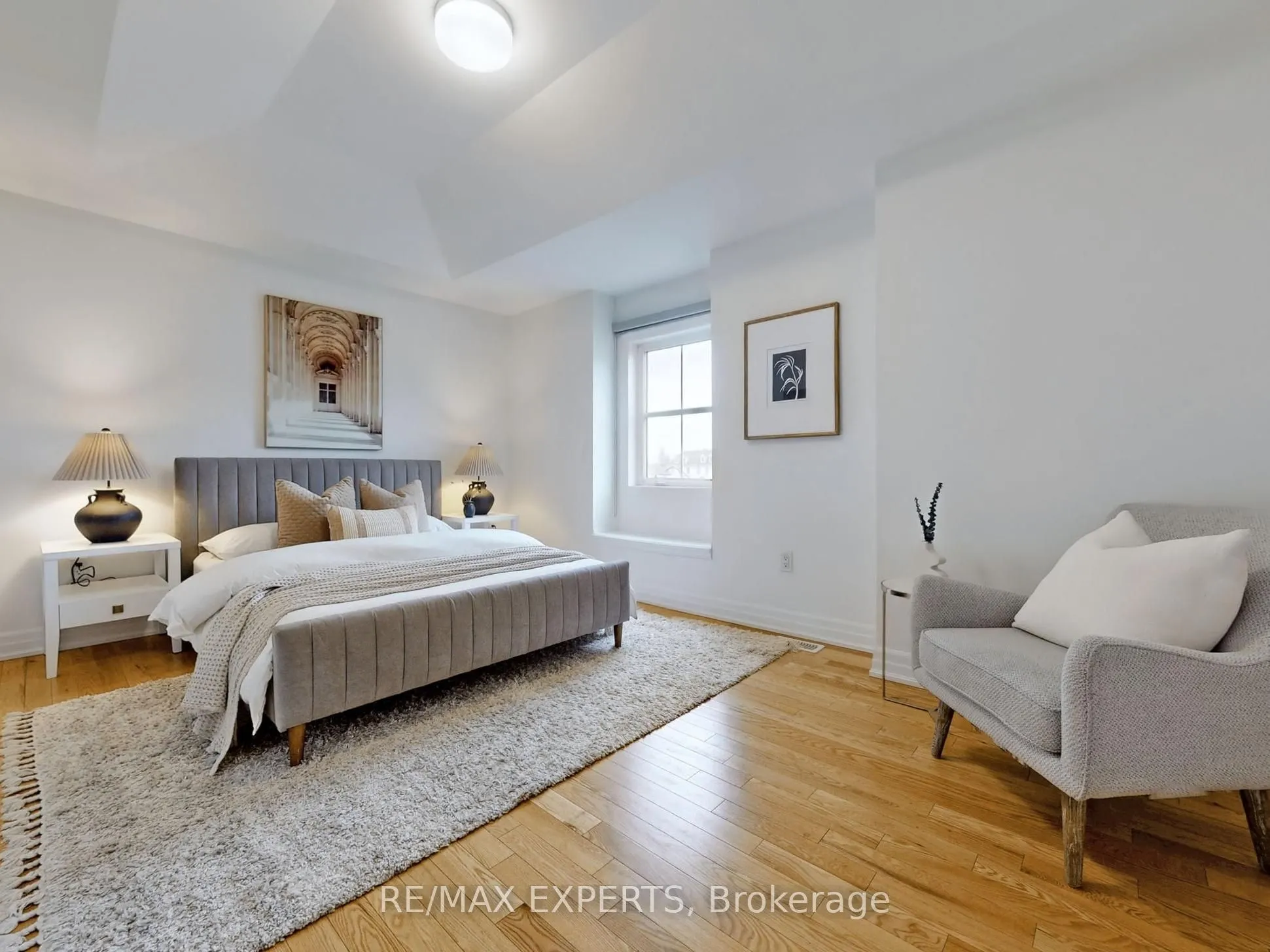 5 Amherst Circle