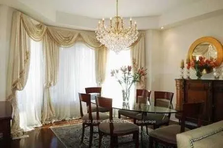 51 Medoc Place