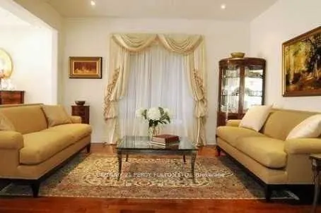 51 Medoc Place