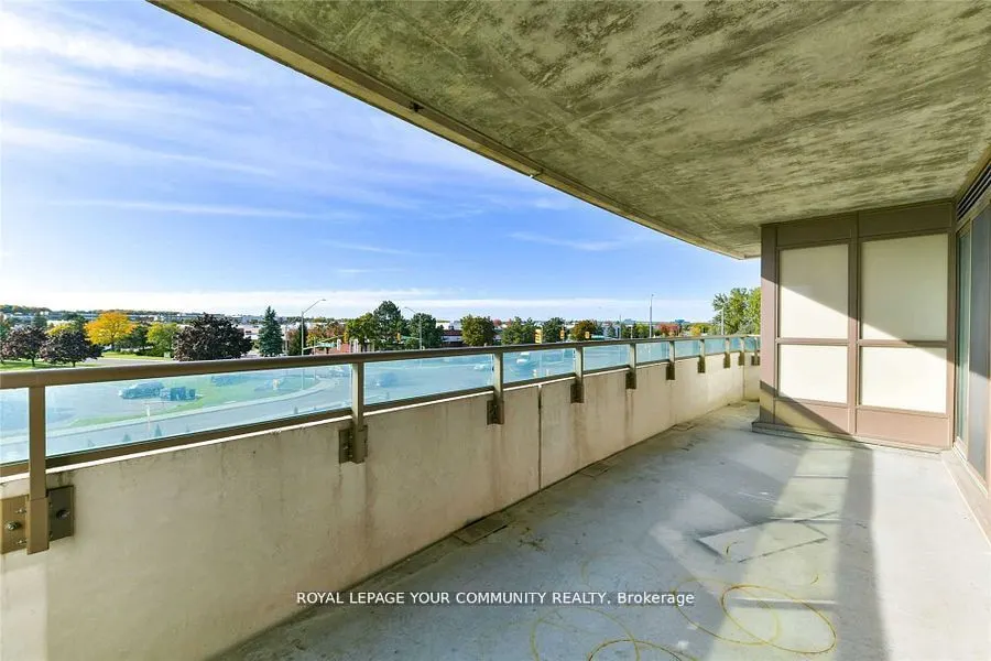 75 Norman Bethune Avenue #317