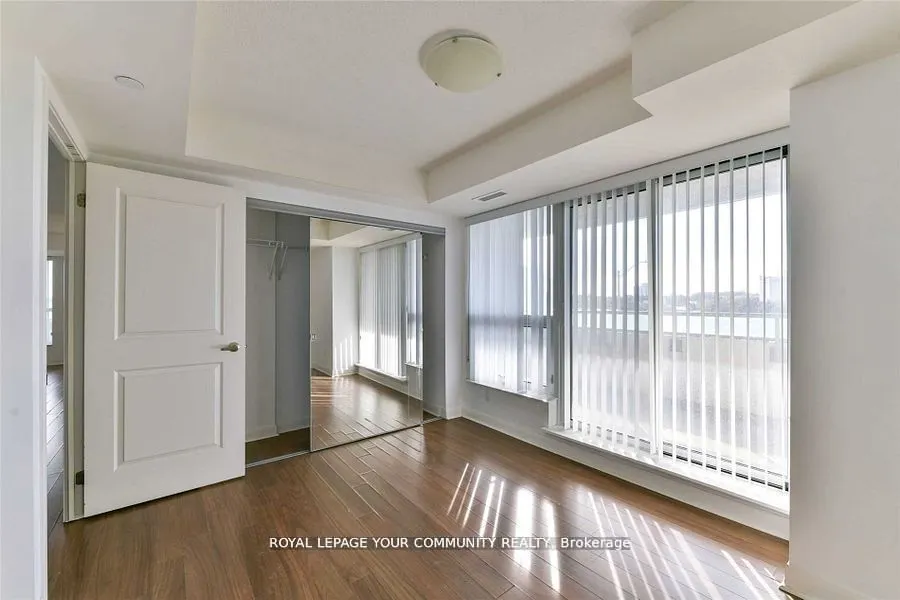 75 Norman Bethune Avenue #317