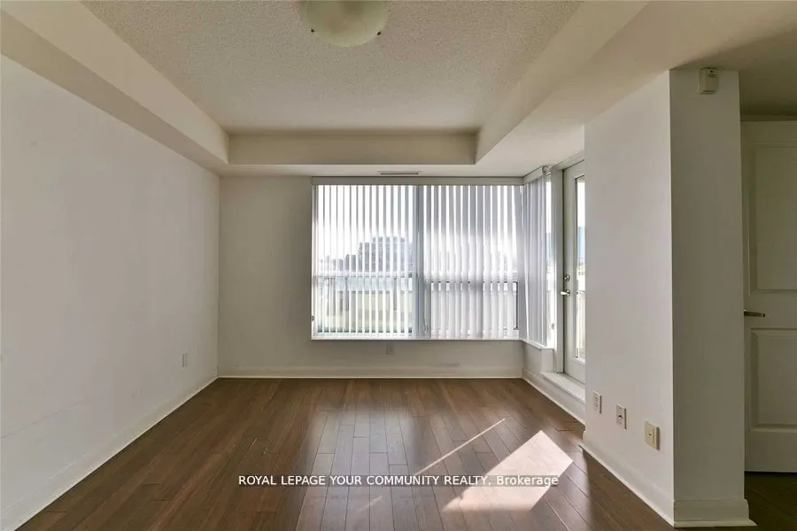 75 Norman Bethune Avenue #317