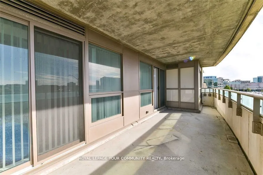 75 Norman Bethune Avenue #317