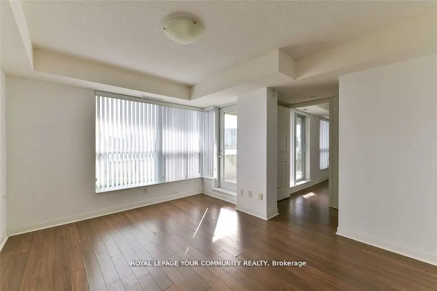 75 Norman Bethune Avenue #317
