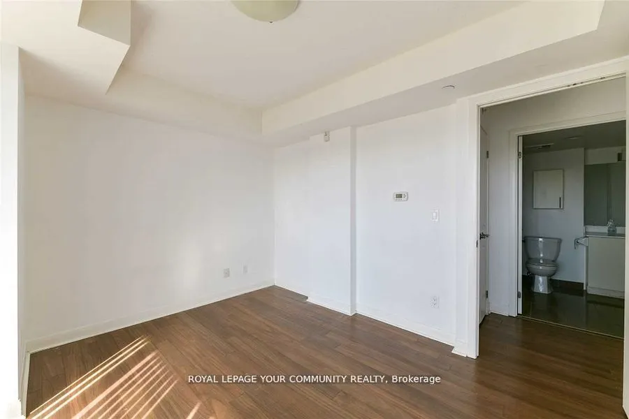 75 Norman Bethune Avenue #317