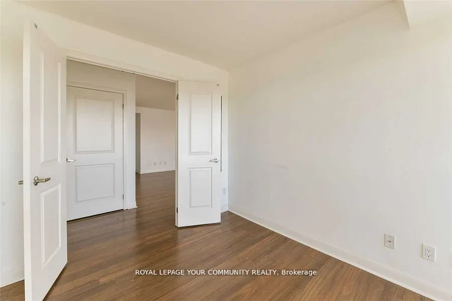 75 Norman Bethune Avenue #317